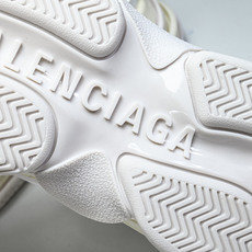 纯原 Balenciaga Triple S 巴黎世家复古老爹鞋 W2PAA-9000 #YZ018-5 原标原盒 最高 纯原 Balenciaga Triple S 巴黎世家复古老爹鞋 W2PAA-9000 #YZ018-5 原标原盒 最高