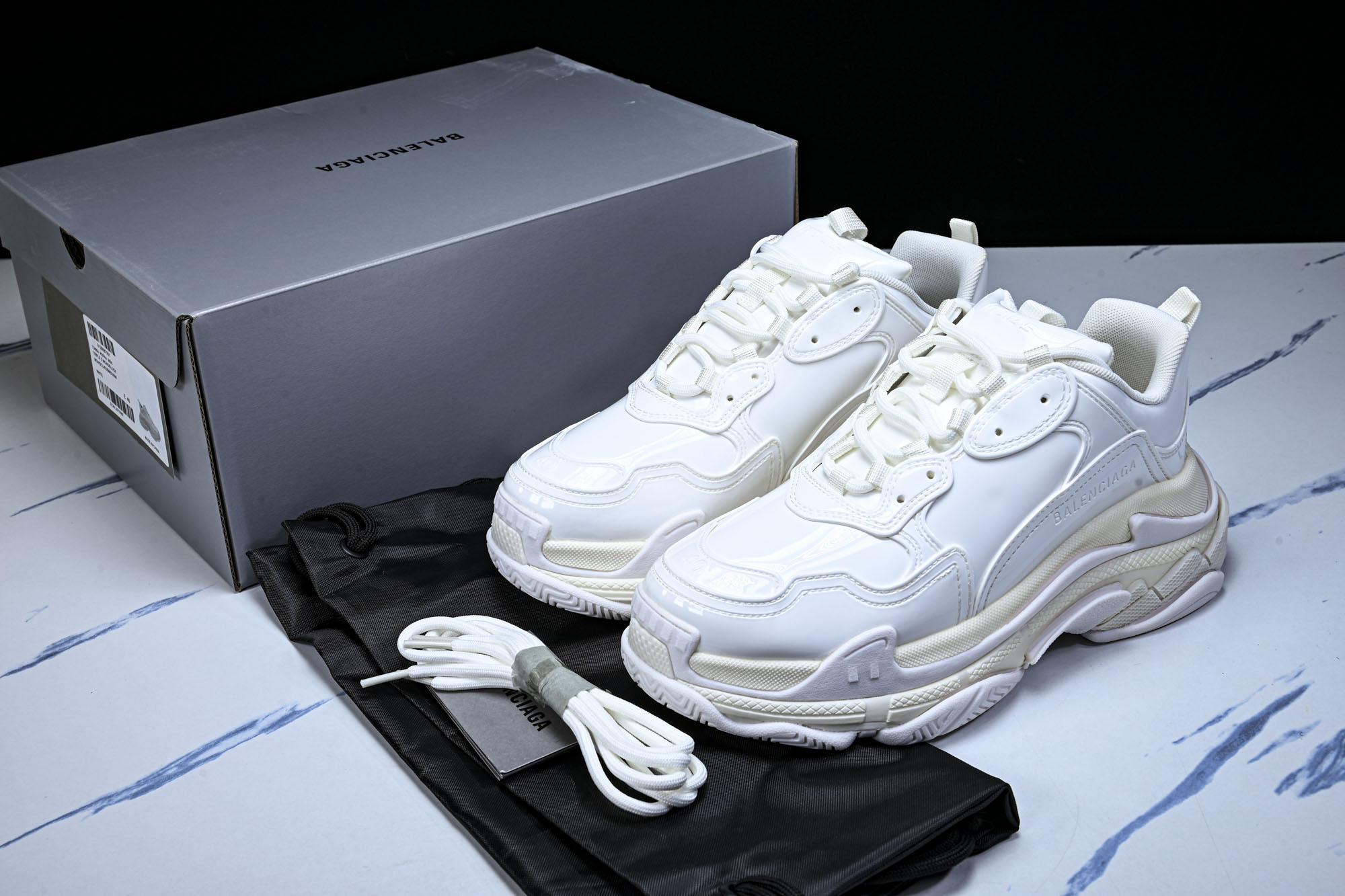 纯原 Balenciaga Triple S 巴黎世家复古老爹鞋 W2PAA-9000 #YZ018-5 原标原盒 最高 纯原 Balenciaga Triple S 巴黎世家复古老爹鞋 W2PAA-9000 #YZ018-5 原标原盒 最高