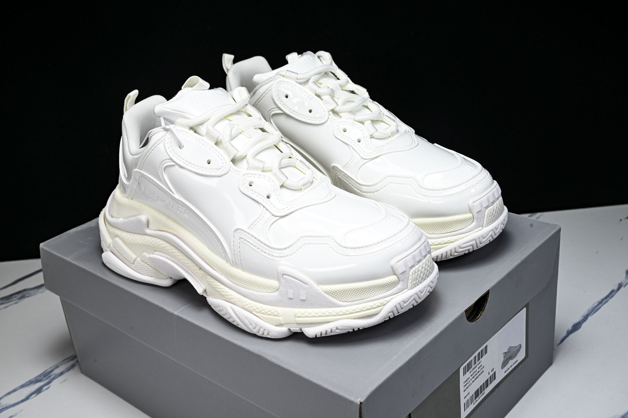 纯原 Balenciaga Triple S 巴黎世家复古老爹鞋 W2PAA-9000 #YZ018-5 原标原盒 最高 纯原 Balenciaga Triple S 巴黎世家复古老爹鞋 W2PAA-9000 #YZ018-5 原标原盒 最高