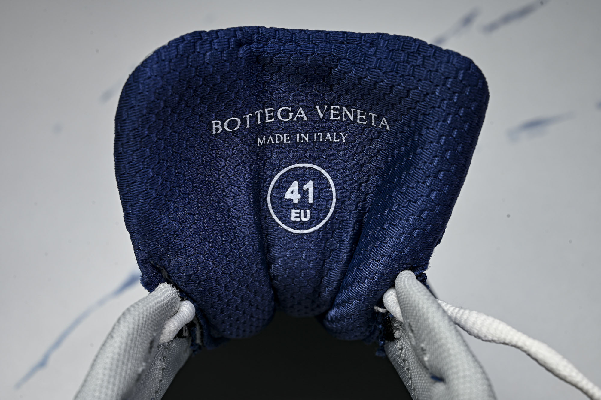 顶级 BOTTEGA VENETA (葆蝶家)男女 同款 Orbit 厚底透气网面休闲运动鞋 原版开发 原材料打造 还原