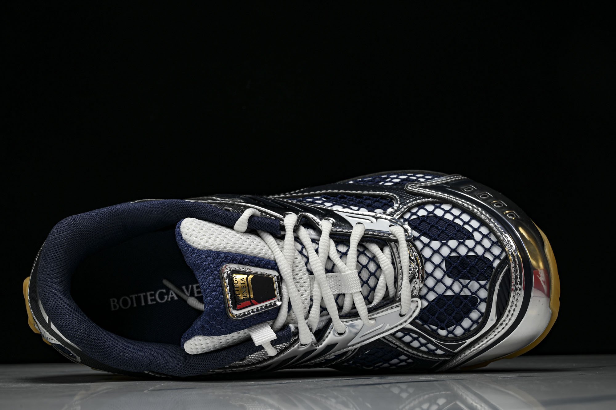 顶级 BOTTEGA VENETA (葆蝶家)男女 同款 Orbit 厚底透气网面休闲运动鞋 原版开发 原材料打造 还原