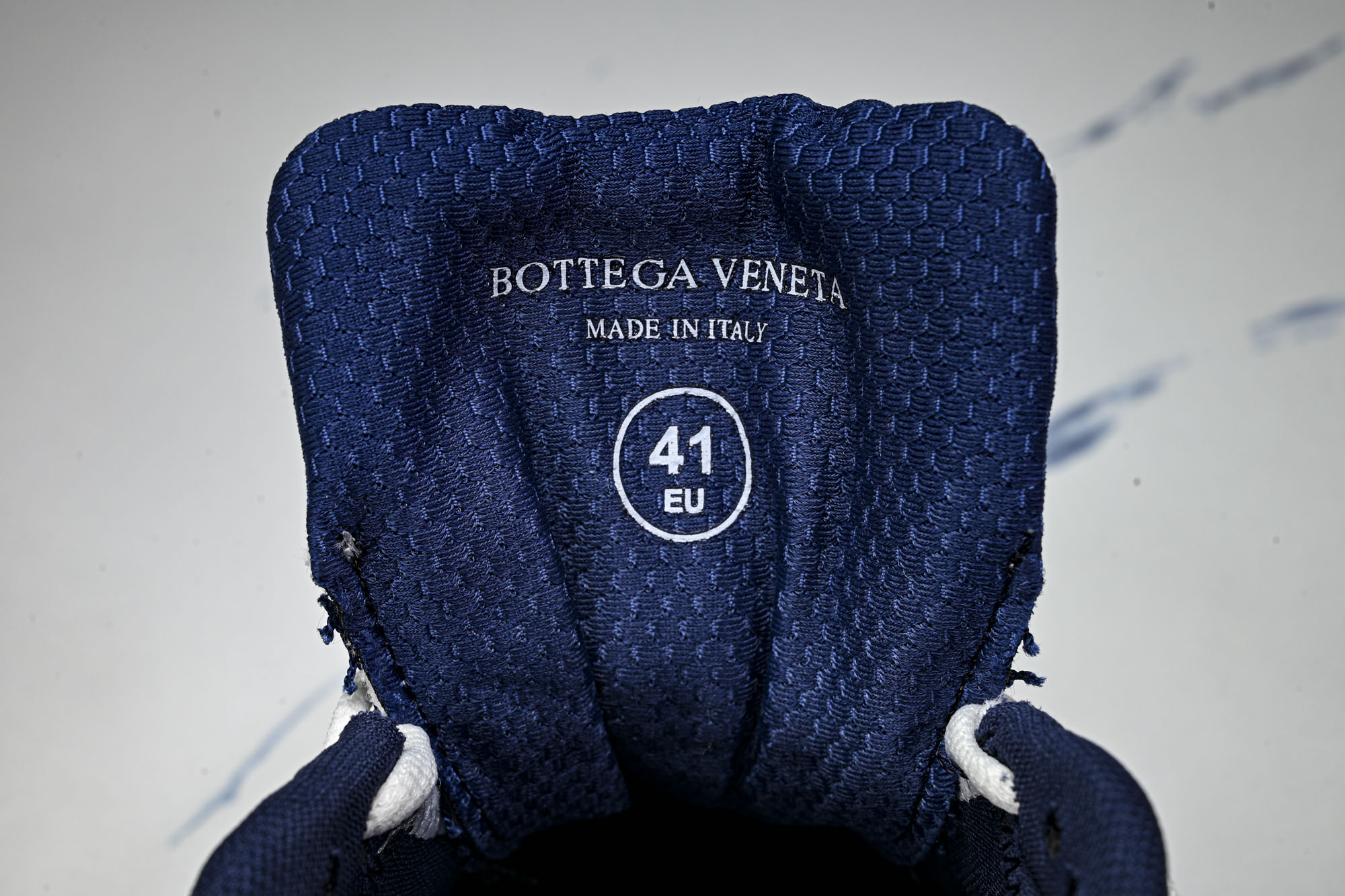 顶级 BOTTEGA VENETA (葆蝶家)男女 同款 Orbit 厚底透气网面休闲运动鞋 原版开发 原材料打造 还原