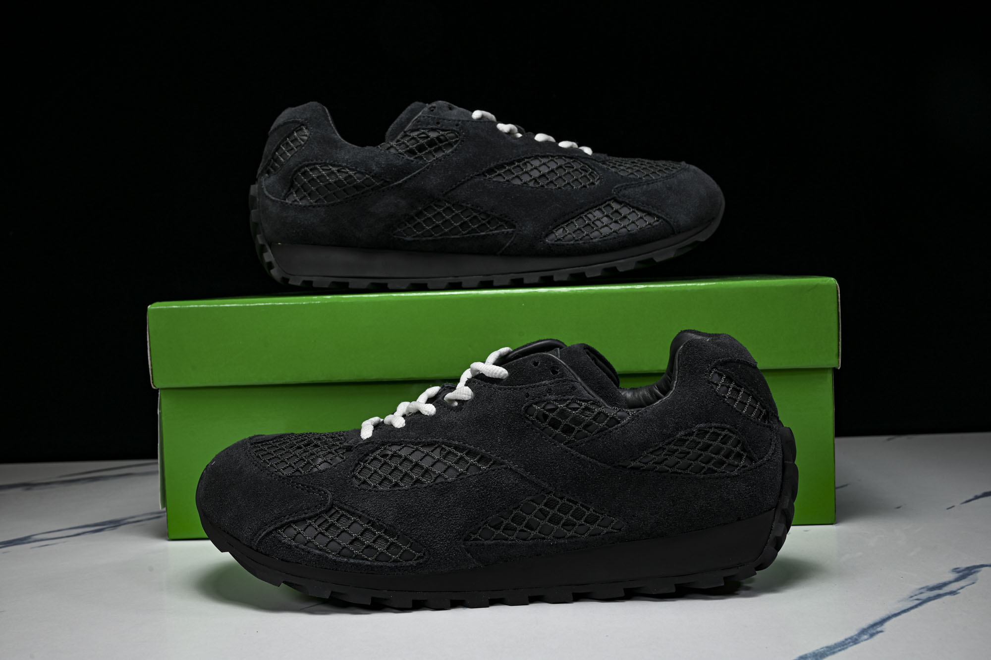 顶级 BOTTEGA VENETA (葆蝶家)男女 同款 Orbit 厚底透气网面休闲运动鞋 原版开发 原材料打造 还原
