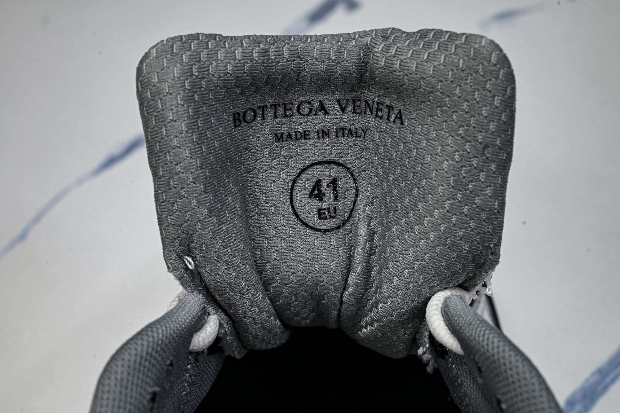 顶级 BOTTEGA VENETA (葆蝶家)男女 同款 Orbit 厚底透气网面休闲运动鞋 原版开发 原材料打造 还原