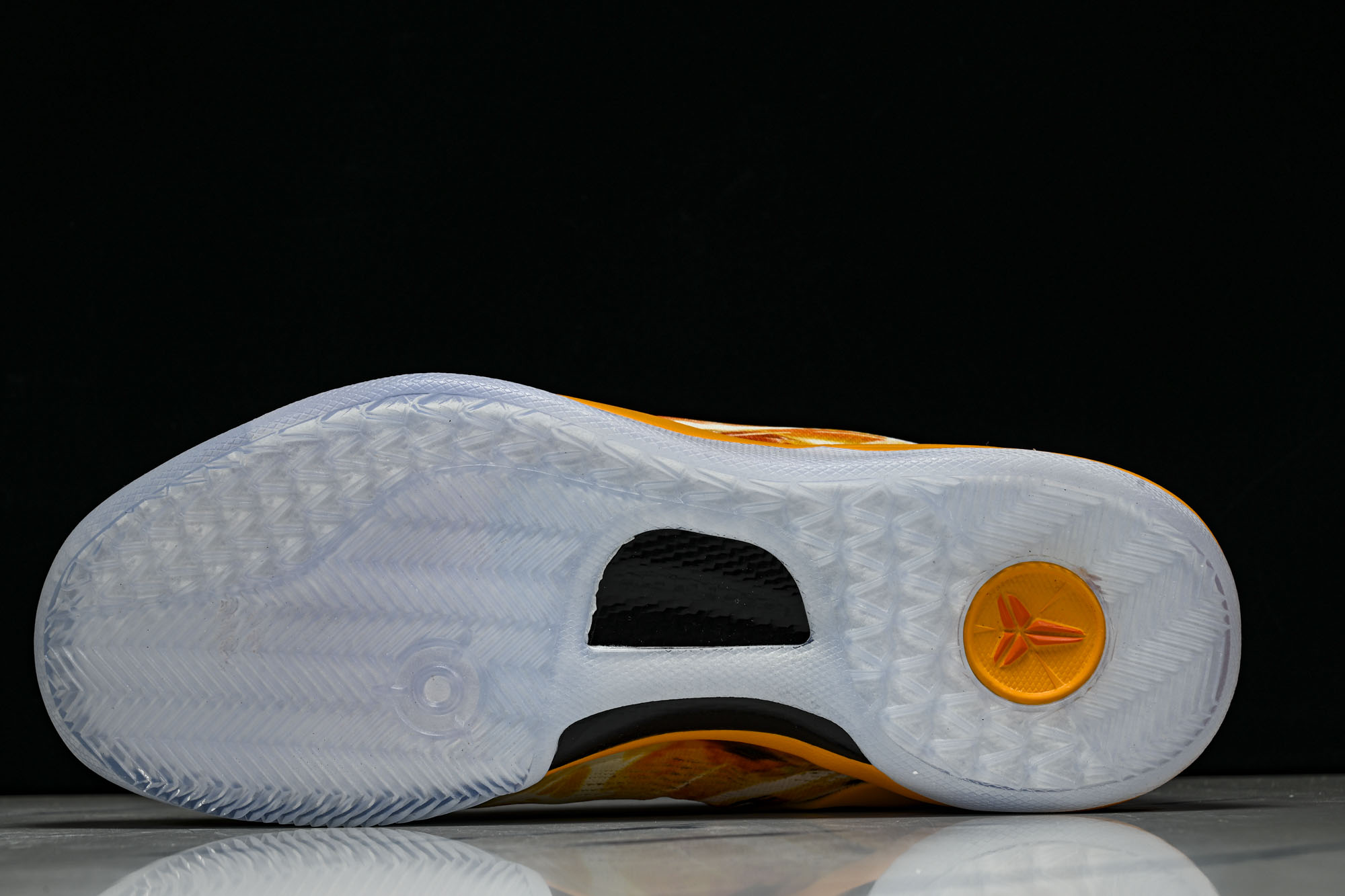 NK Kobe 8 Protro Shanghai Fireworks (2026) 橙色 IO6259-800 #YZ