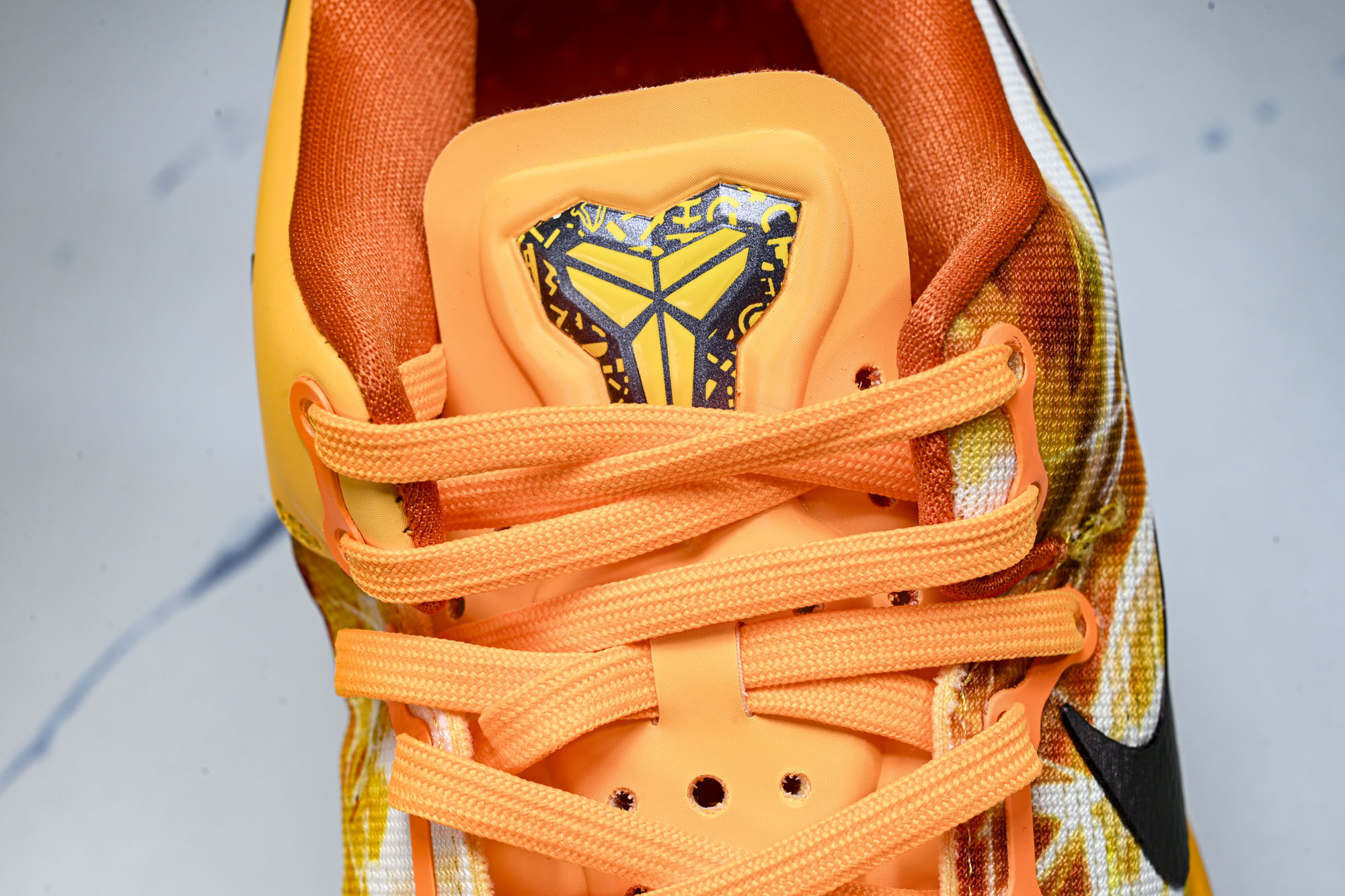NK Kobe 8 Protro Shanghai Fireworks (2026) 橙色 IO6259-800 #YZ