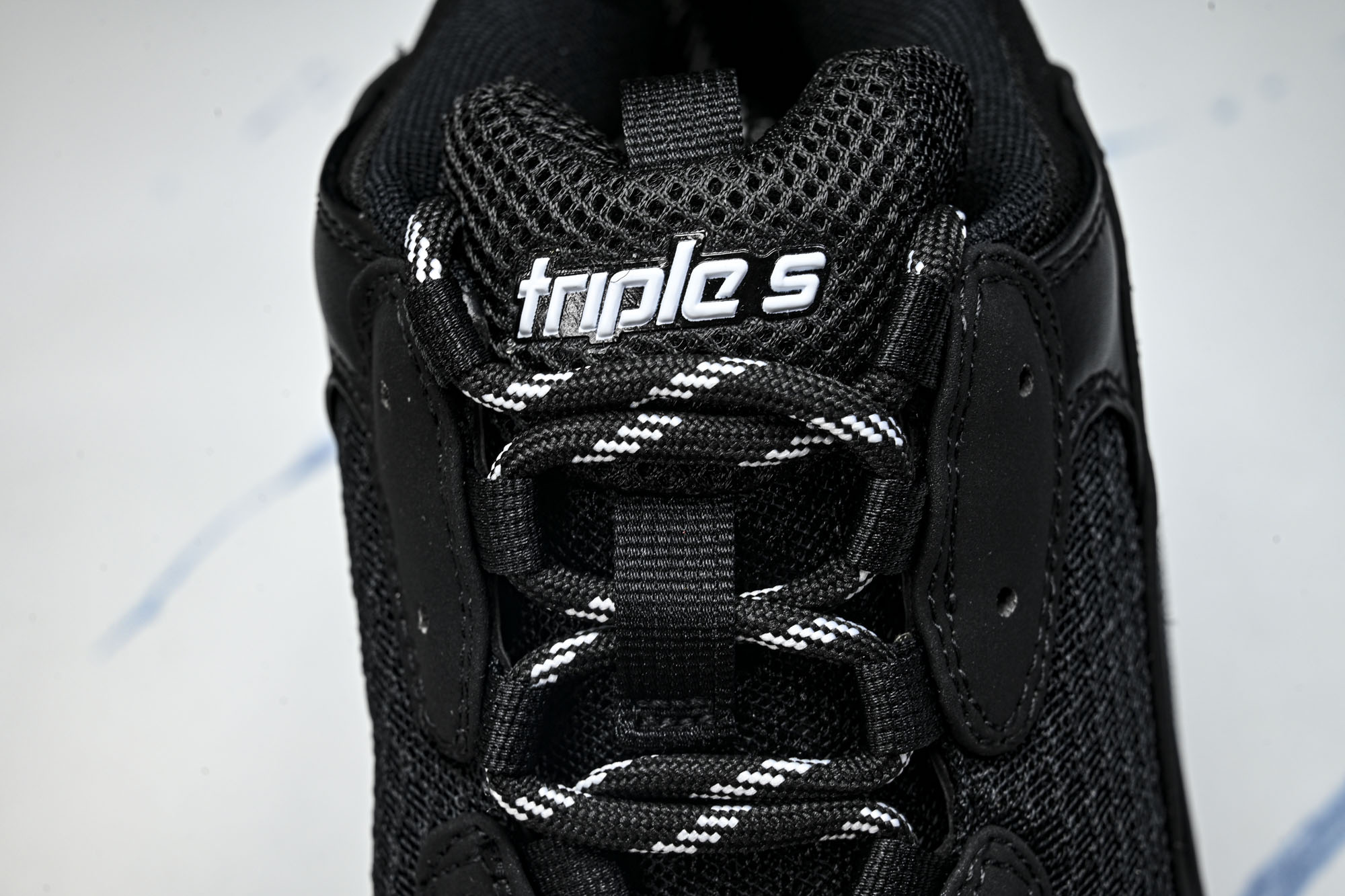 纯原 Balenciaga Triple S 3.0 巴黎世家三代复古休闲跑鞋 全组合氮气水晶大底W1FB3-1001 