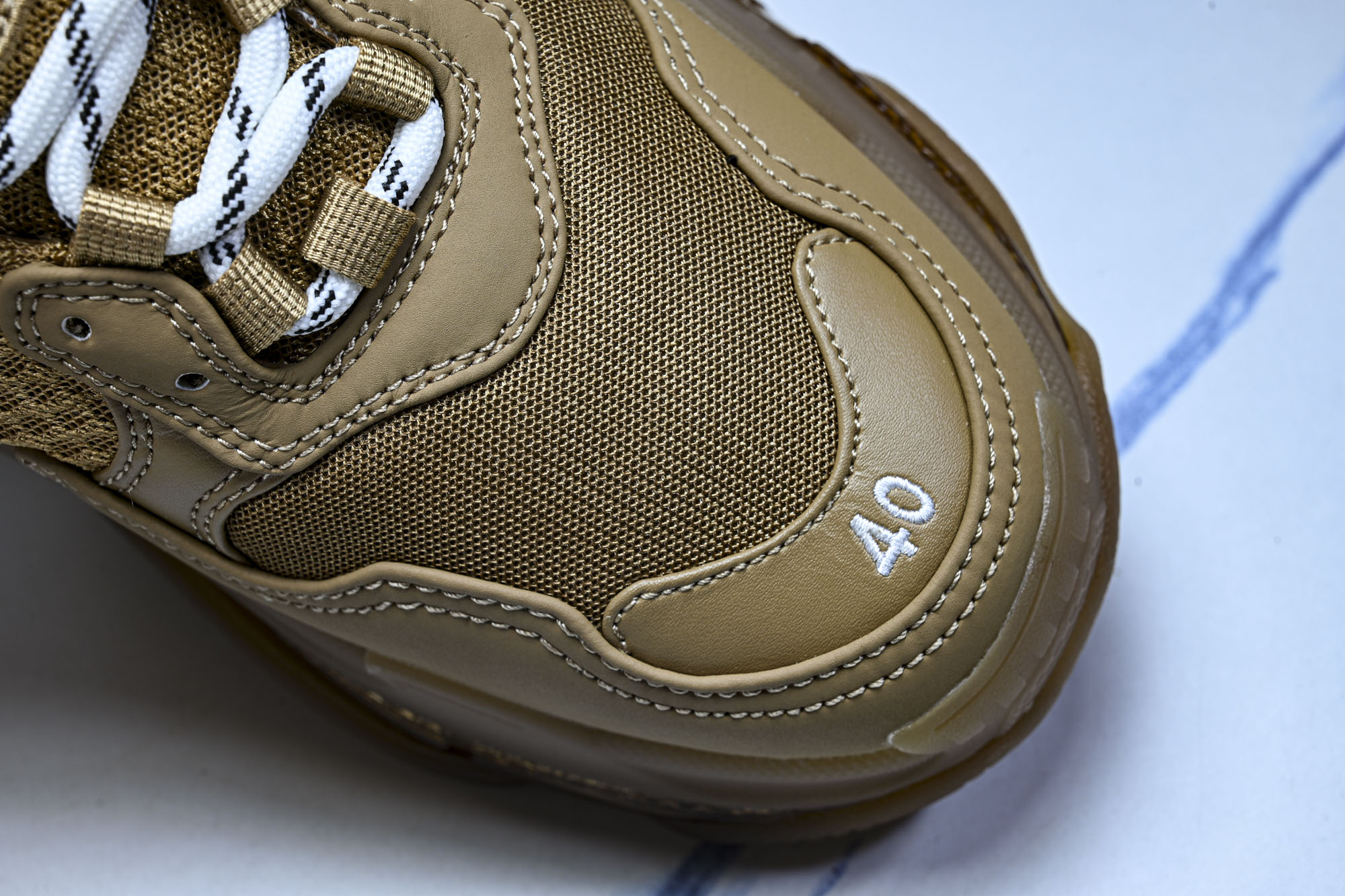 纯原 Balenciaga Triple S 3.0 巴黎世家三代复古休闲跑鞋 全组合氮气水晶大底W1GB5-2005 