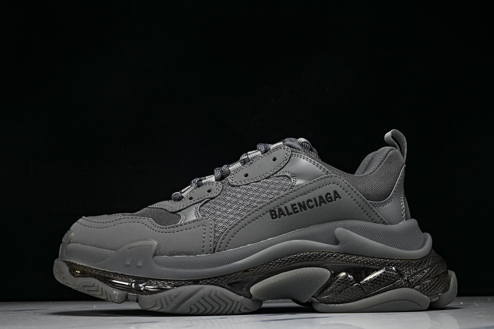 纯原 Balenciaga Triple S 3.0 巴黎世家三代复古休闲跑鞋 全组合氮气水晶大底W2GA1-1801 纯原 Balenciaga Triple S 3.0 巴黎世家三代复古休闲跑鞋 全组合氮气水晶大底W2GA1-1801