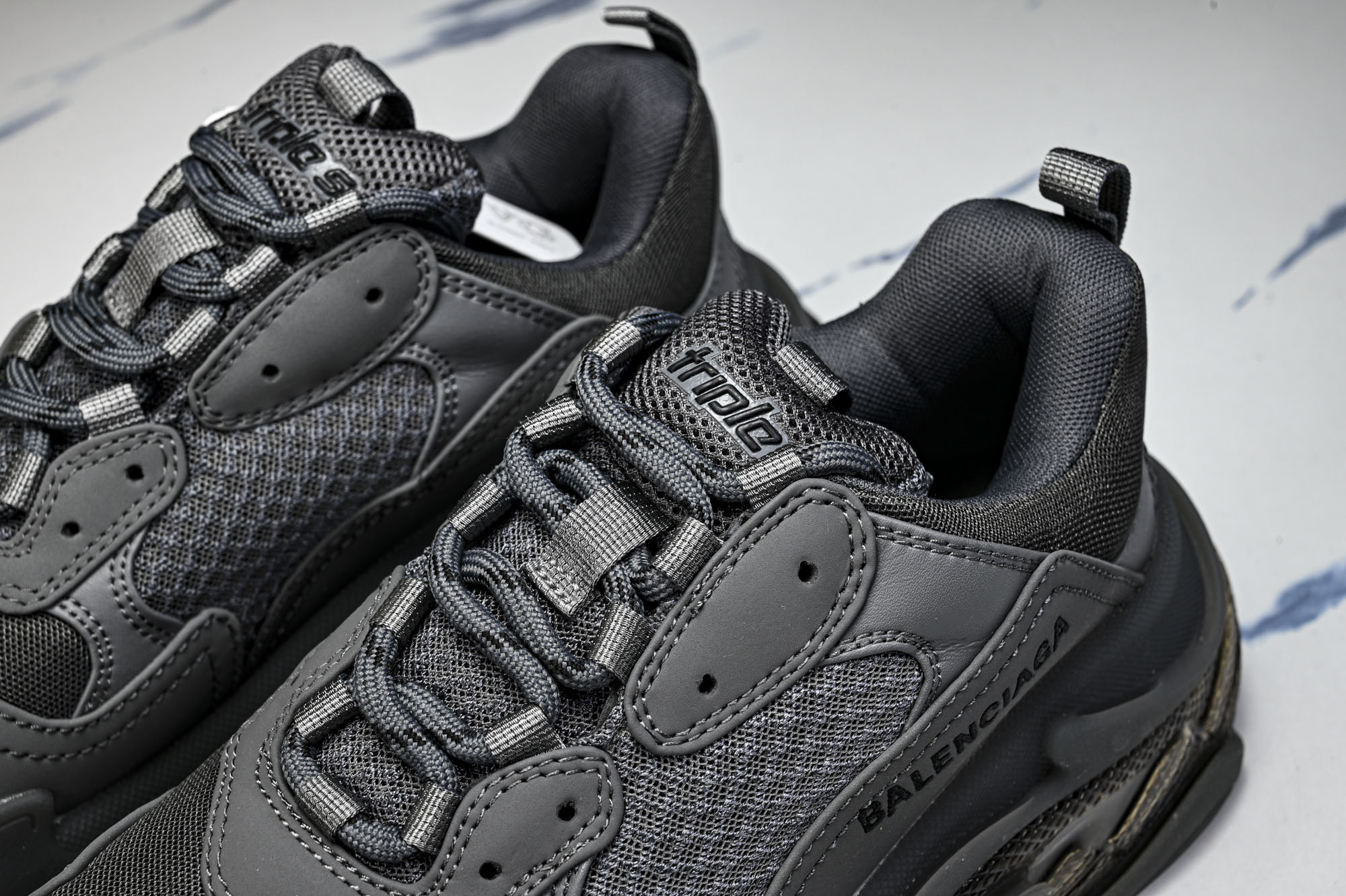 纯原 Balenciaga Triple S 3.0 巴黎世家三代复古休闲跑鞋 全组合氮气水晶大底W2GA1-1801 