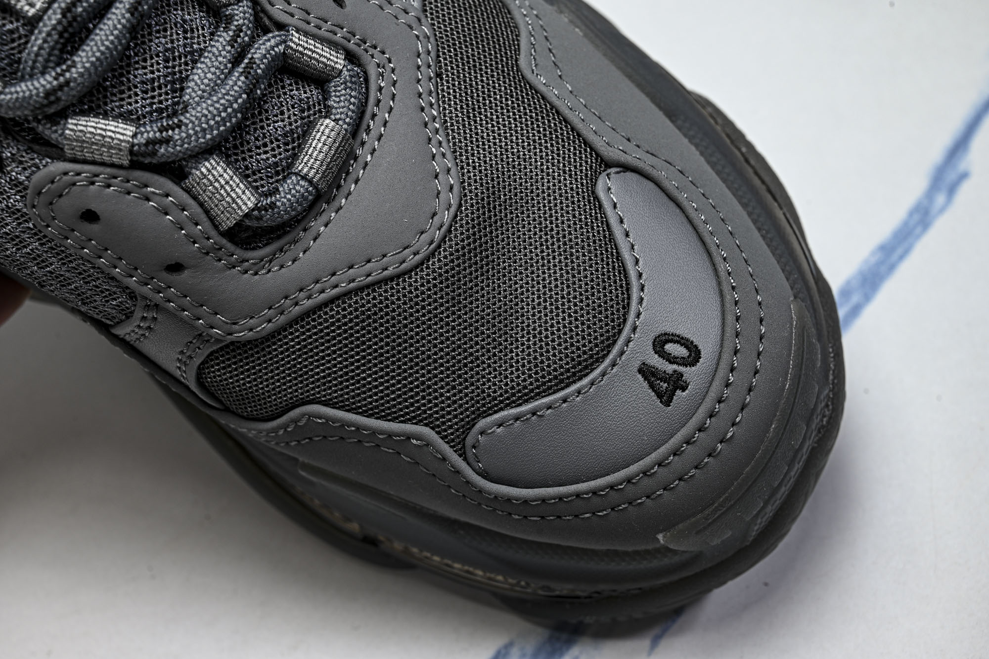 纯原 Balenciaga Triple S 3.0 巴黎世家三代复古休闲跑鞋 全组合氮气水晶大底W2GA1-1801 