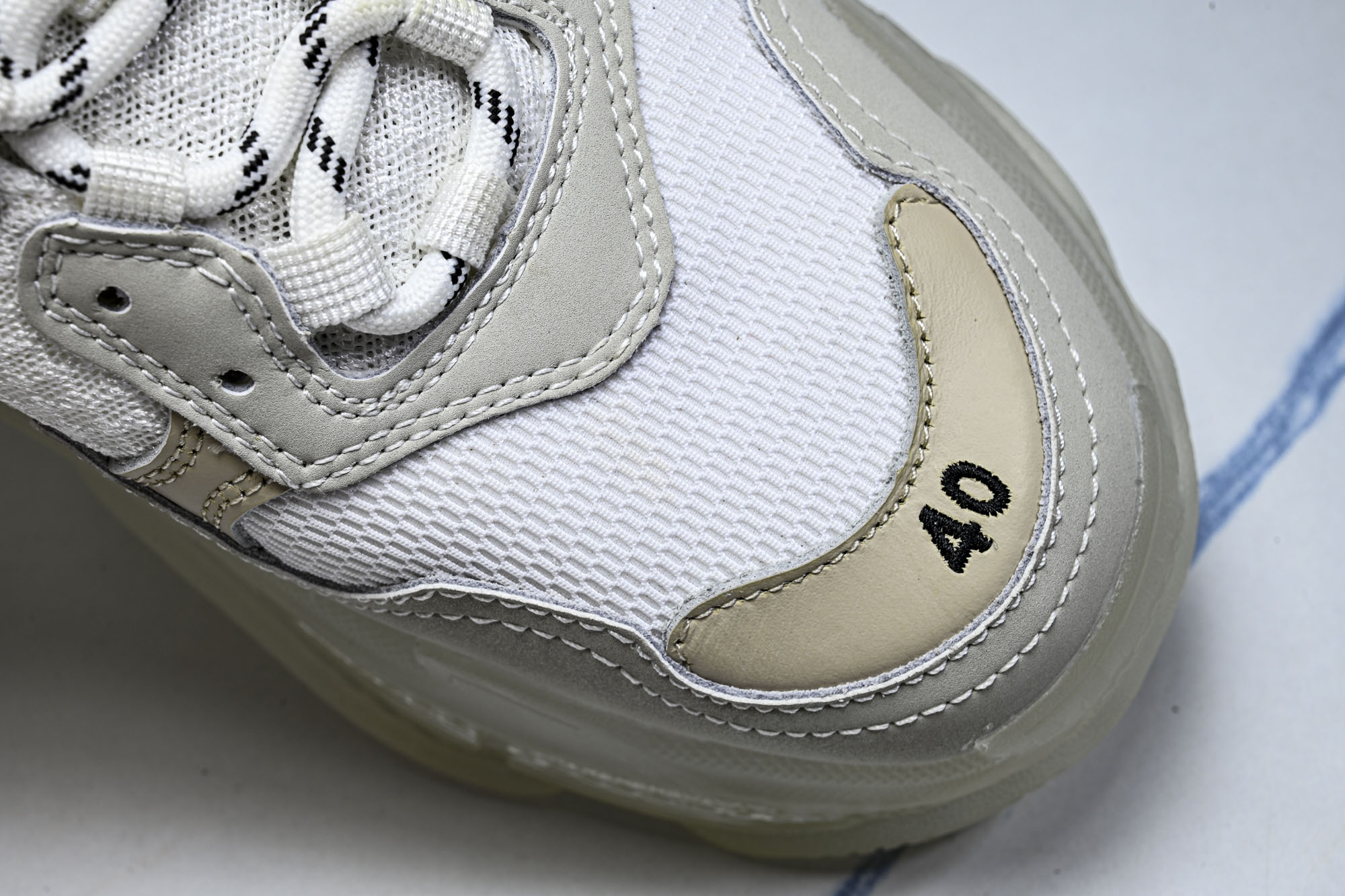 纯原 Balenciaga Triple S 3.0 巴黎世家三代复古休闲跑鞋 全组合氮气水晶大底W09E1-9000 