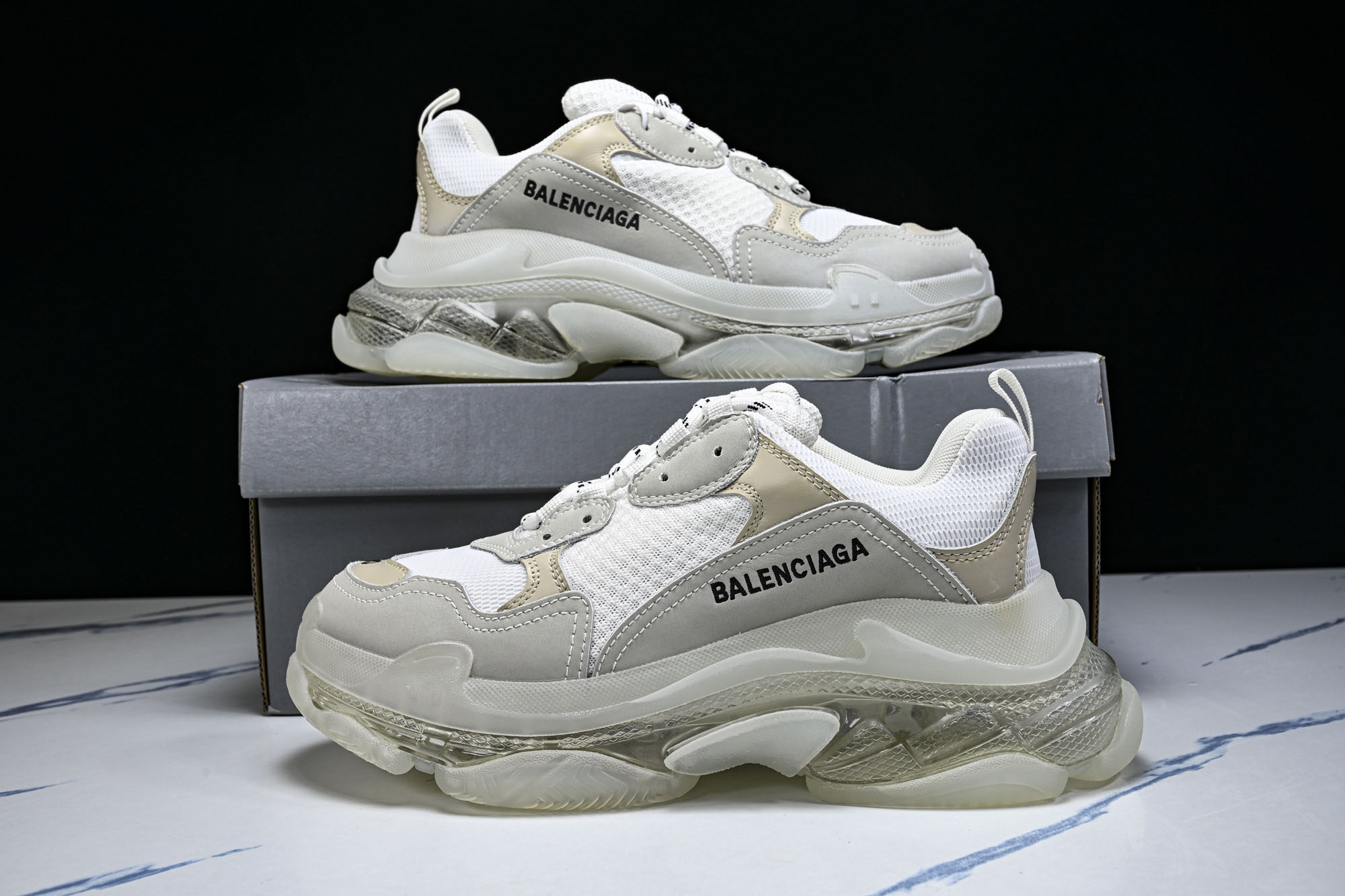 纯原 Balenciaga Triple S 3.0 巴黎世家三代复古休闲跑鞋 全组合氮气水晶大底W09E1-9000 