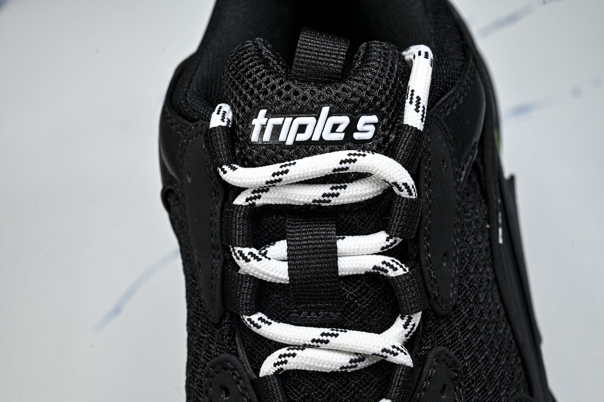 纯原 Balenciaga Triple S 3.0 巴黎世家三代复古休闲跑鞋 全组合氮气水晶大底W09ON-1047 
