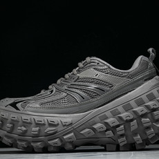 纯原 Balenciaga Defender Rubber Platform Sneakers 巴黎世家 轮胎鞋 深棕色 纯原 Balenciaga Defender Rubber Platform Sneakers 巴黎世家 轮胎鞋 深棕色