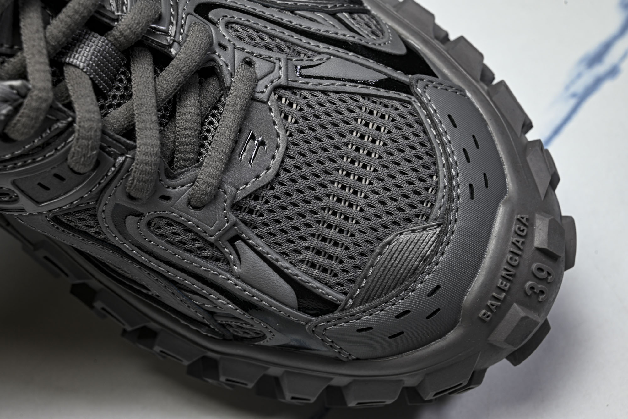 纯原 Balenciaga Defender Rubber Platform Sneakers 巴黎世家 轮胎鞋 深棕色
