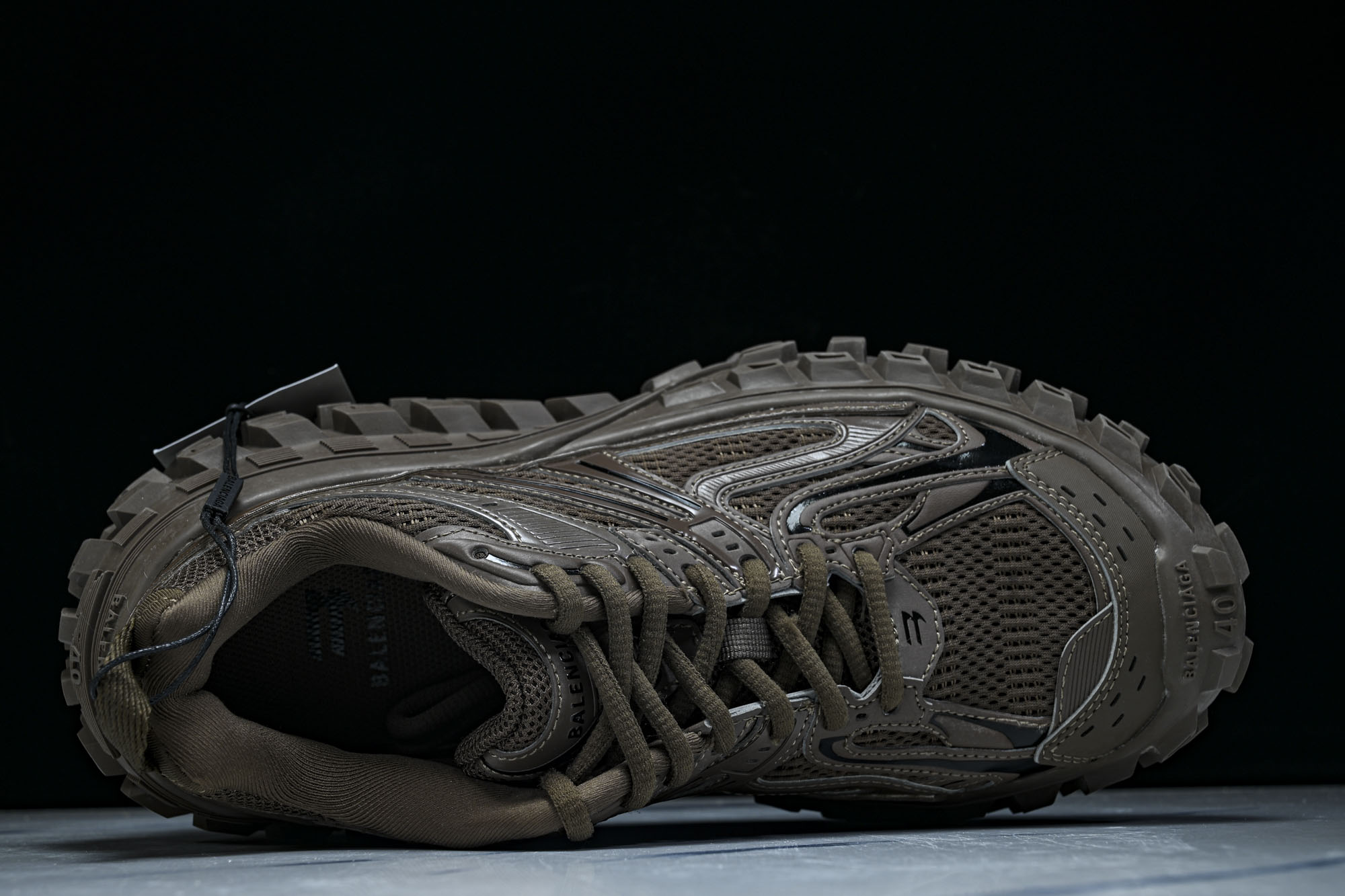 纯原 Balenciaga Defender Rubber Platform Sneakers 巴黎世家 轮胎鞋 深棕色