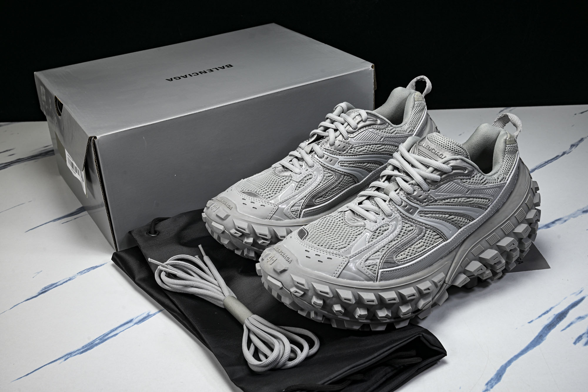 纯原 Balenciaga Defender Rubber Platform Sneakers 巴黎世家 轮胎鞋 深灰色