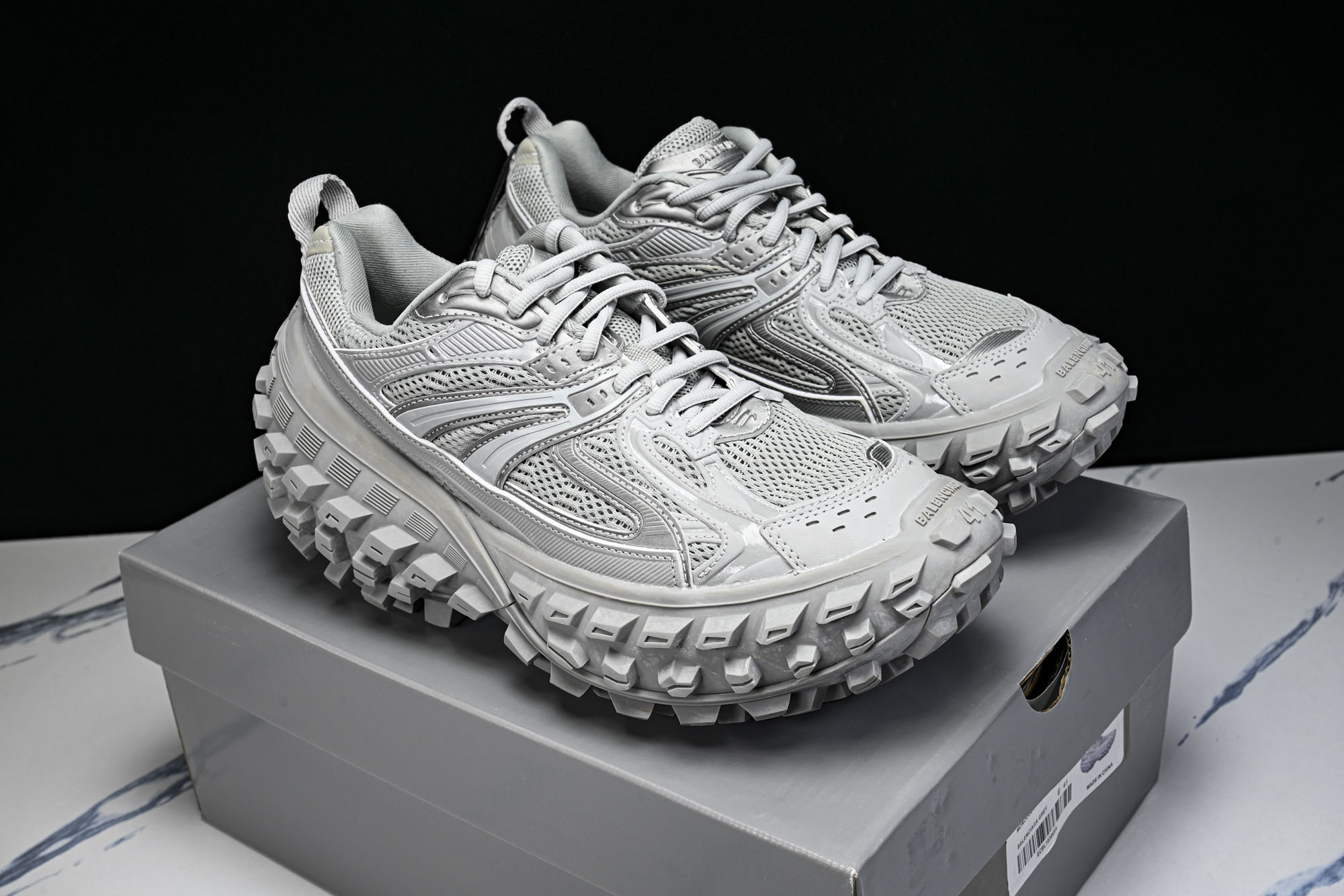 纯原 Balenciaga Defender Rubber Platform Sneakers 巴黎世家 轮胎鞋 深灰色
