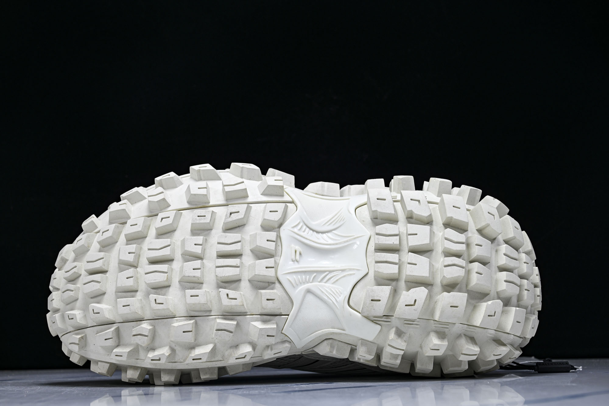 纯原 Balenciaga Defender Rubber Platform Sneakers 巴黎世家 轮胎鞋 白色W