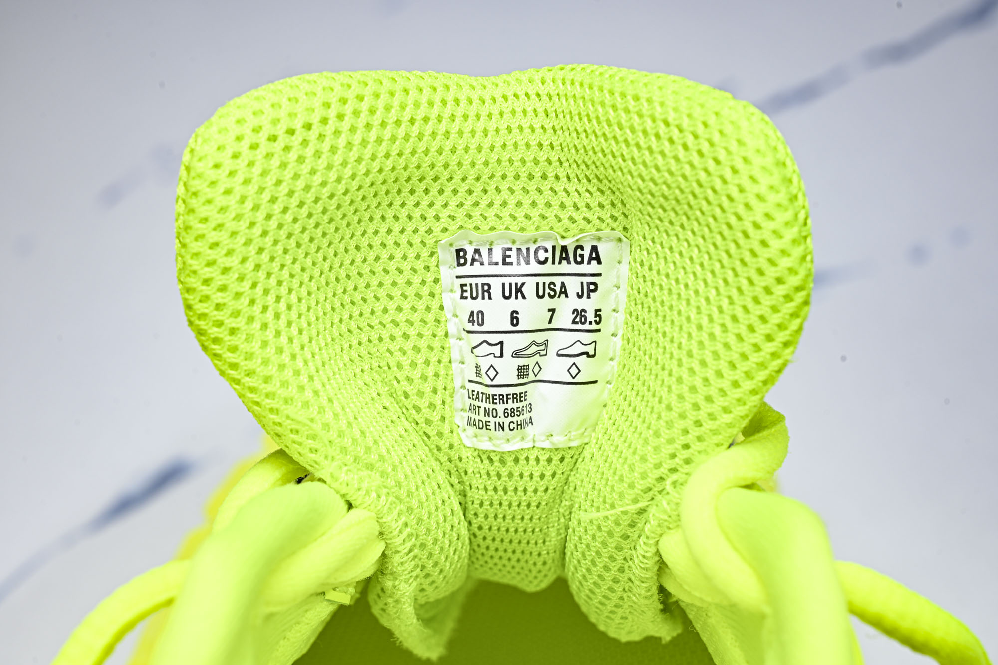 纯原 Balenciaga Defender Rubber Platform Sneakers 巴黎世家 轮胎鞋 荧光绿