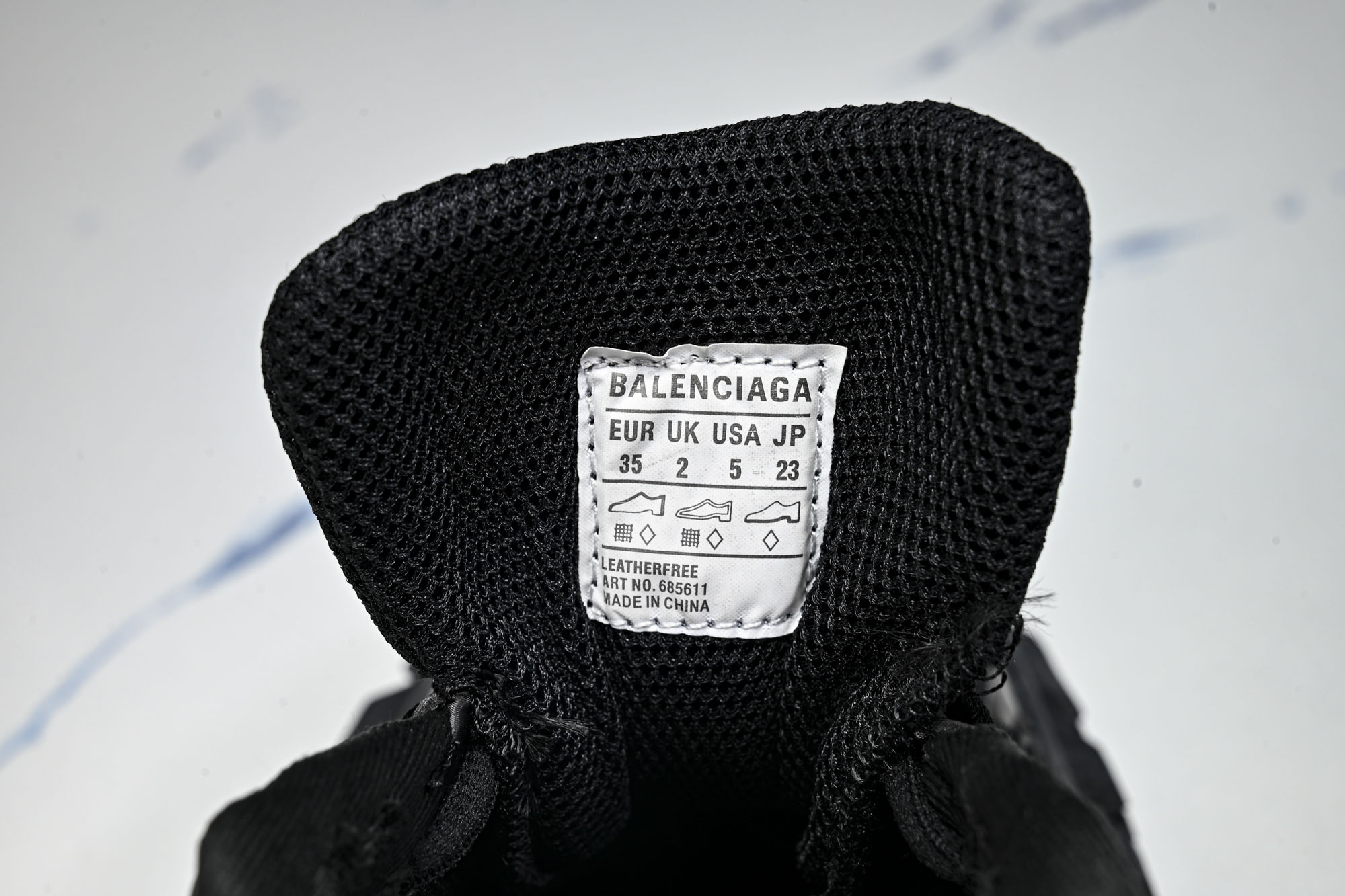 纯原 Balenciaga Defender Rubber Platform Sneakers 巴黎世家 轮胎鞋 黑色铆