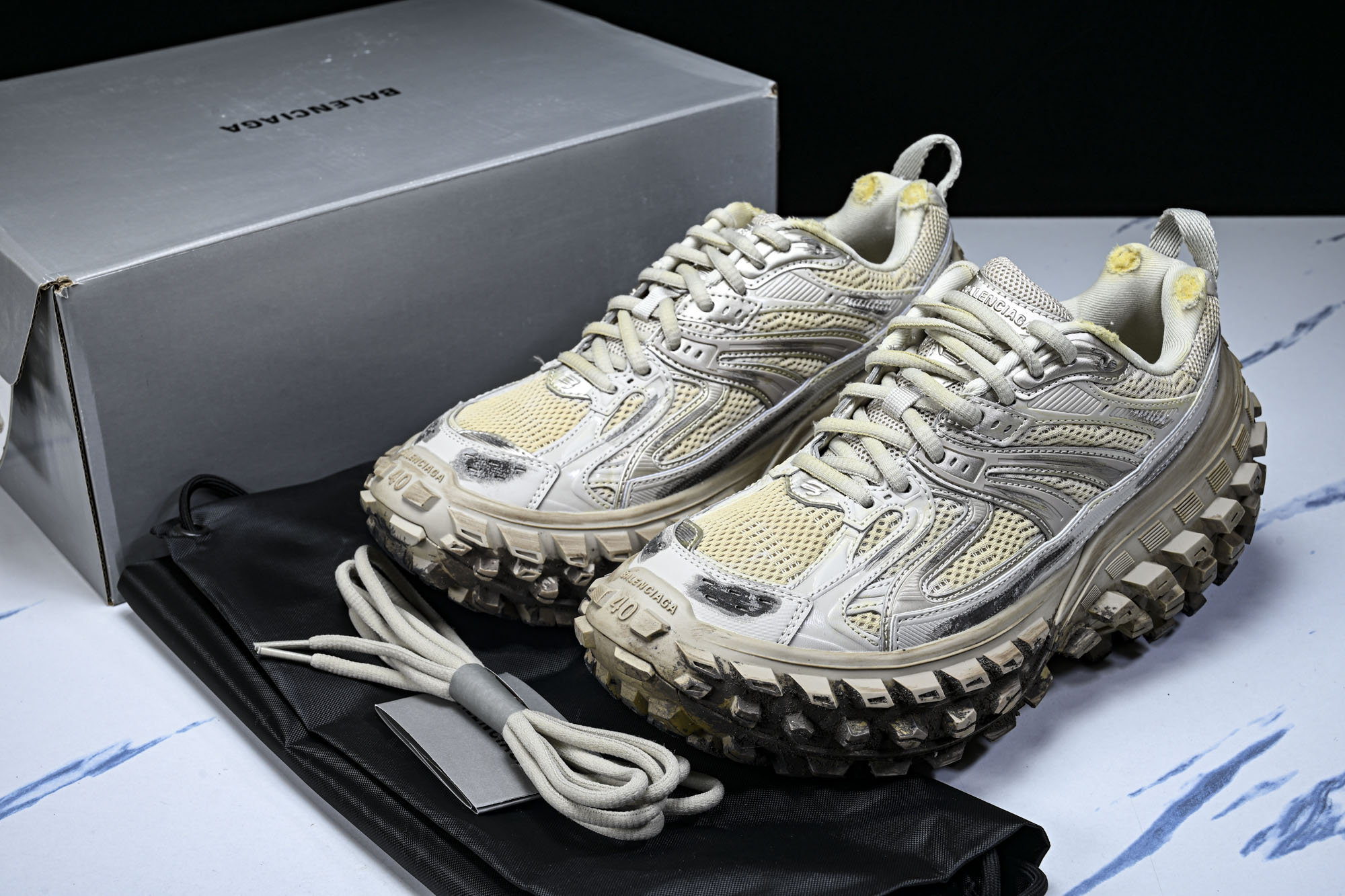 纯原Balenciaga Defender Rubber Platform Sneakers 巴黎世家 轮胎鞋淡棕泥染W
