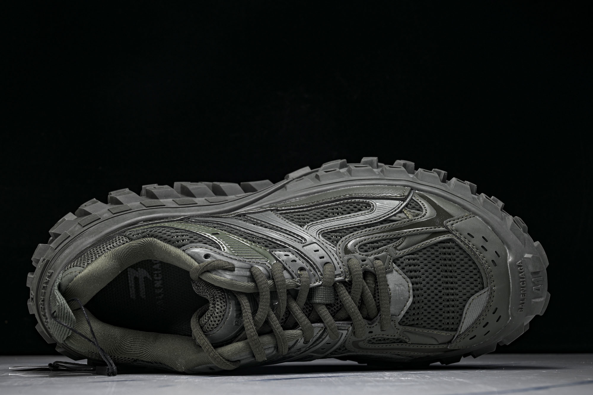 纯原Balenciaga Defender Rubber Platform Sneakers 巴黎世家 轮胎鞋深绿W2R