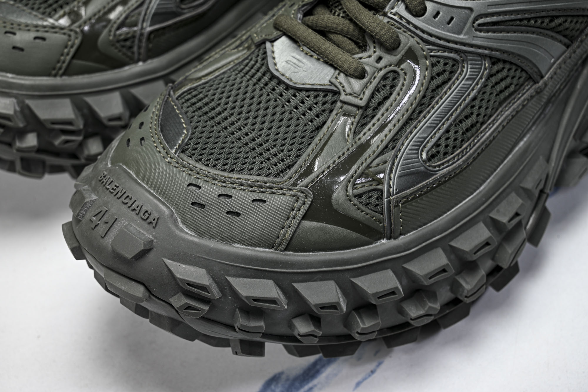 纯原Balenciaga Defender Rubber Platform Sneakers 巴黎世家 轮胎鞋深绿W2R