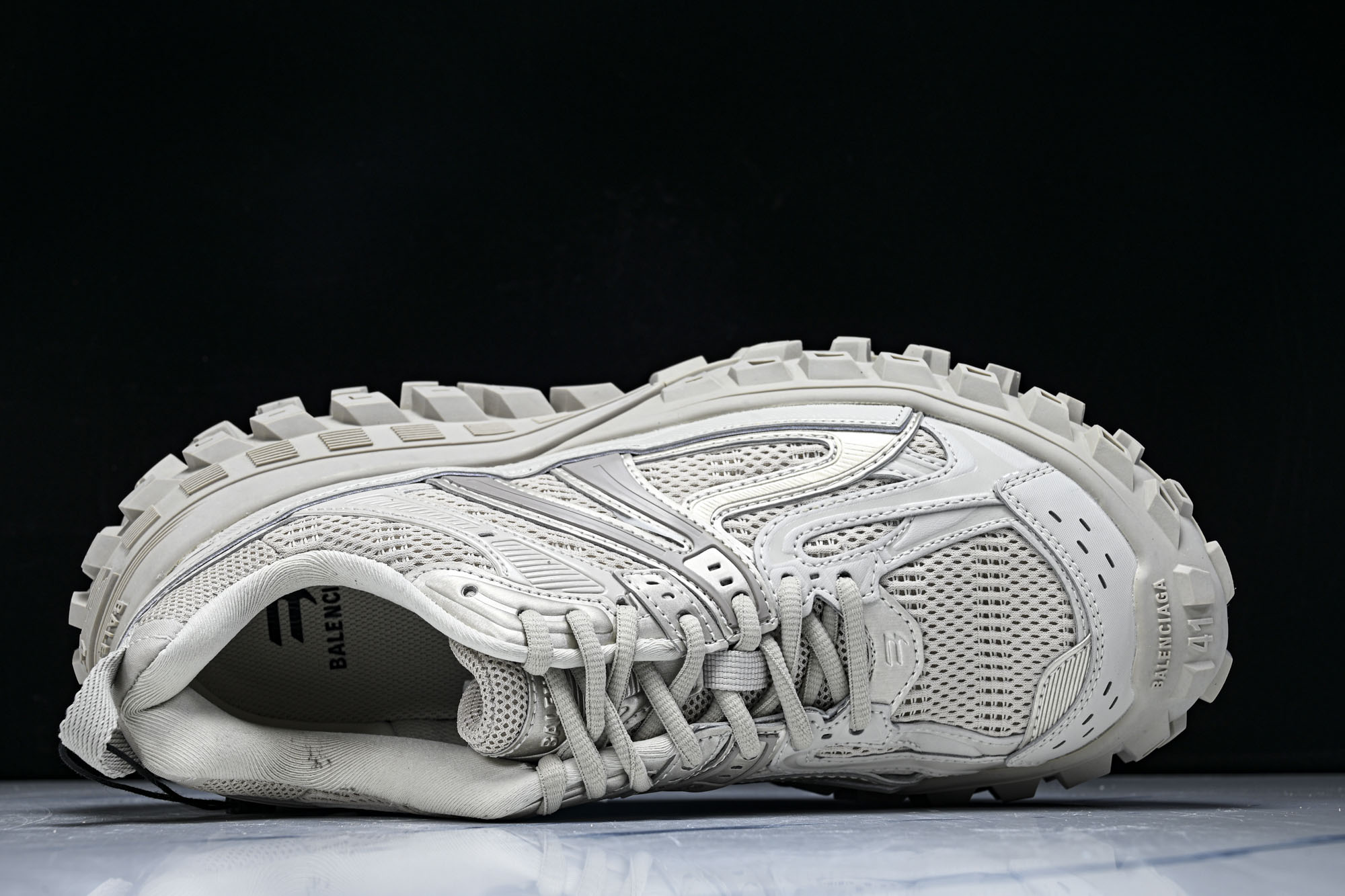 纯原Balenciaga Defender Rubber Platform Sneakers 巴黎世家 轮胎鞋谈棕色W2