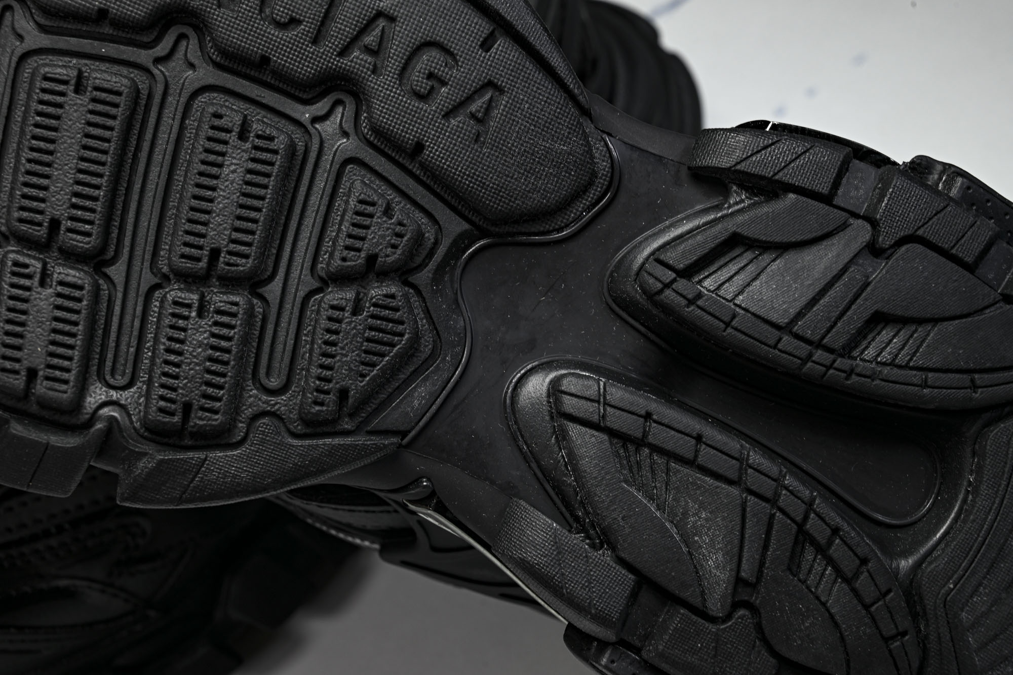 纯原 Balenciaga Track.2 4.0 巴黎世家四代潮流跑鞋W2GN1-1000 #YZ018-5 尺码:3