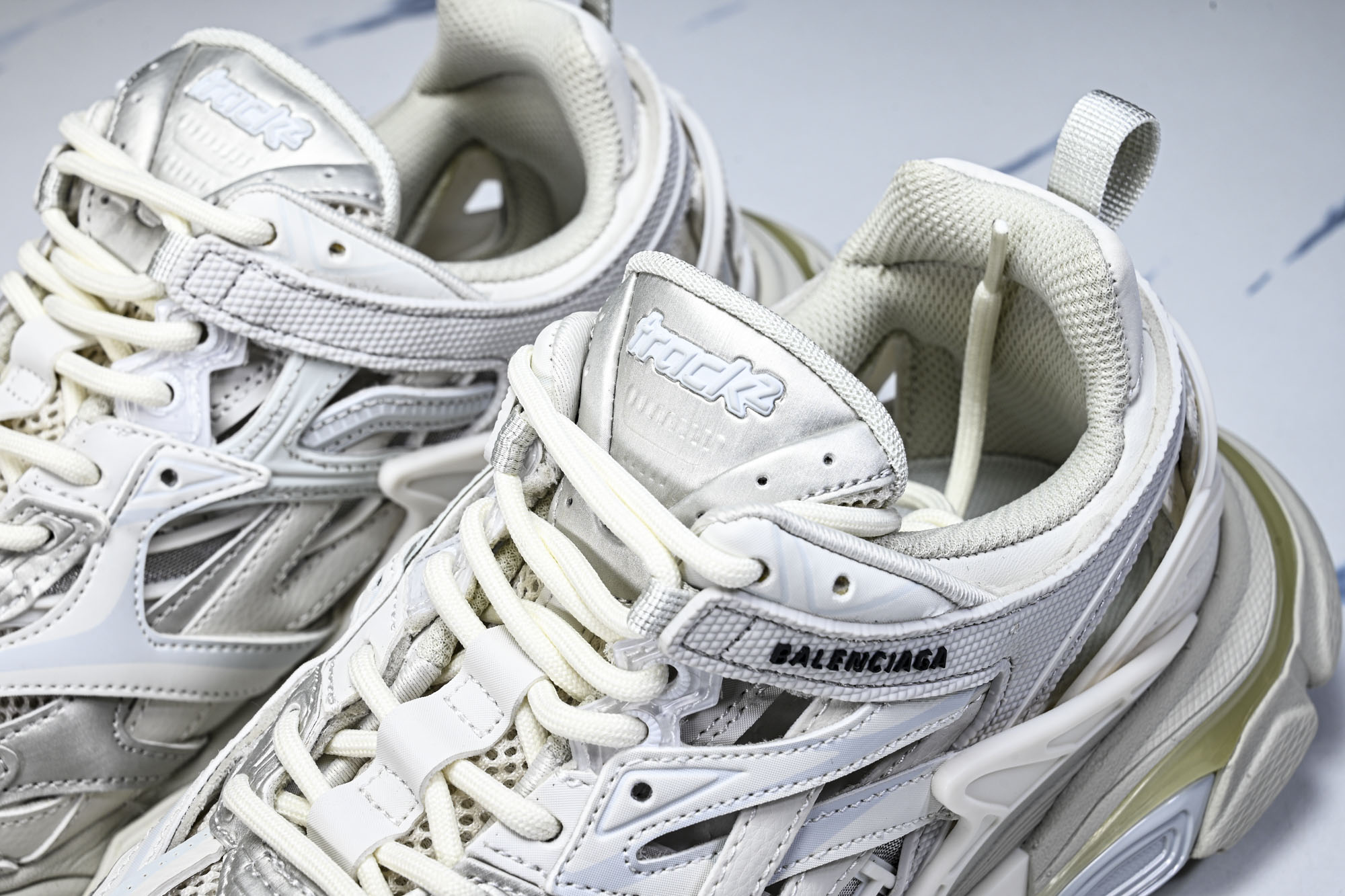 纯原 Balenciaga Track.2 4.0 巴黎世家四代潮流跑鞋W2GN1-9000 #YZ018-5 原标原盒