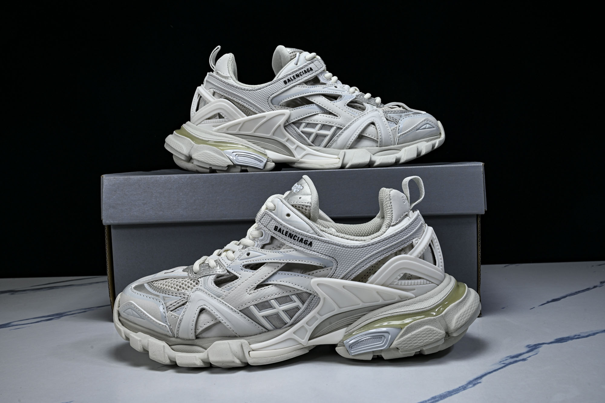 纯原 Balenciaga Track.2 4.0 巴黎世家四代潮流跑鞋W2GN1-9000 #YZ018-5 原标原盒
