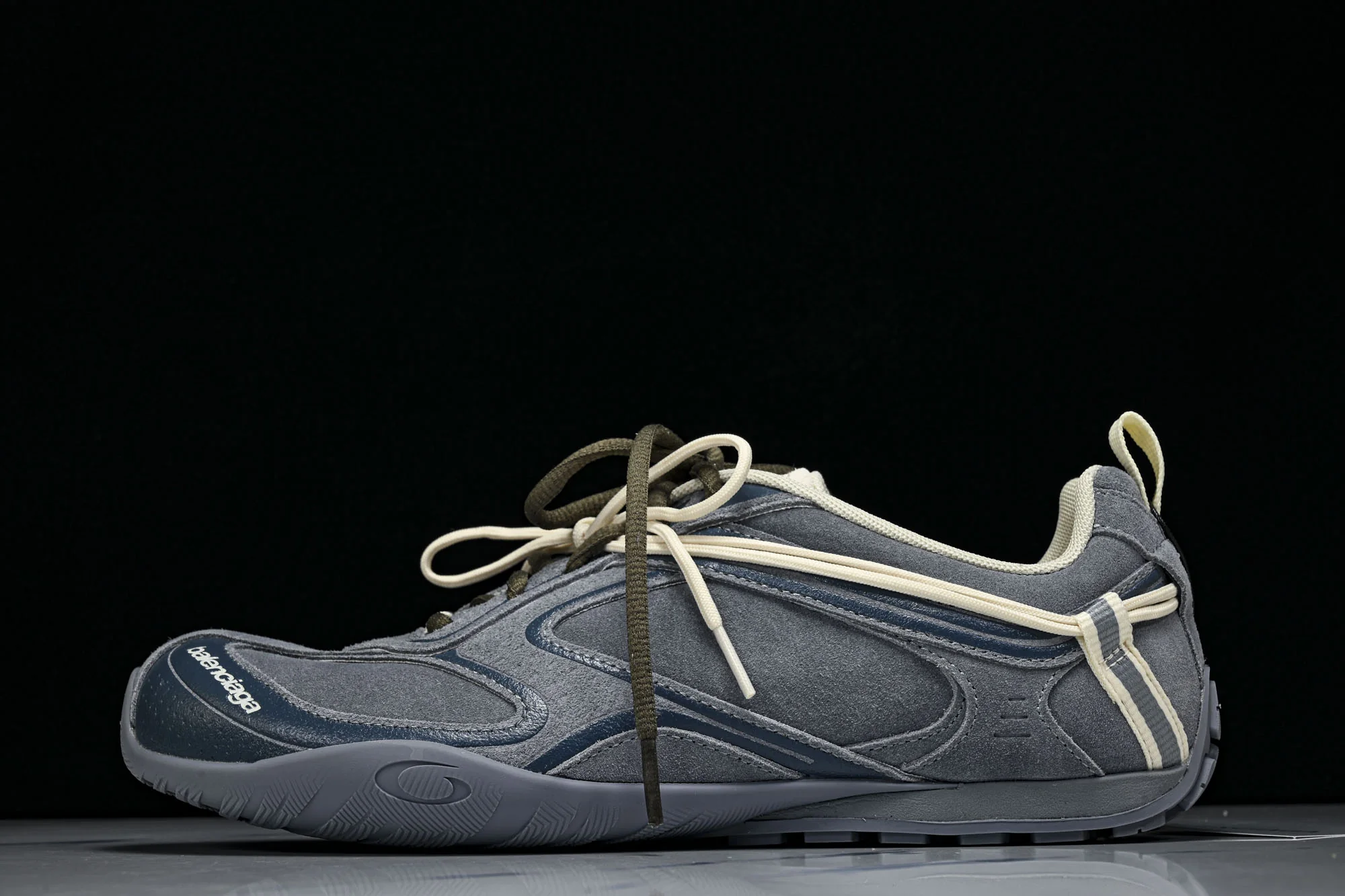 Balenciaga Radar Sneaker 巴黎世家 圆头系带生活休闲鞋 WSTSU1920 #YZ009-03 