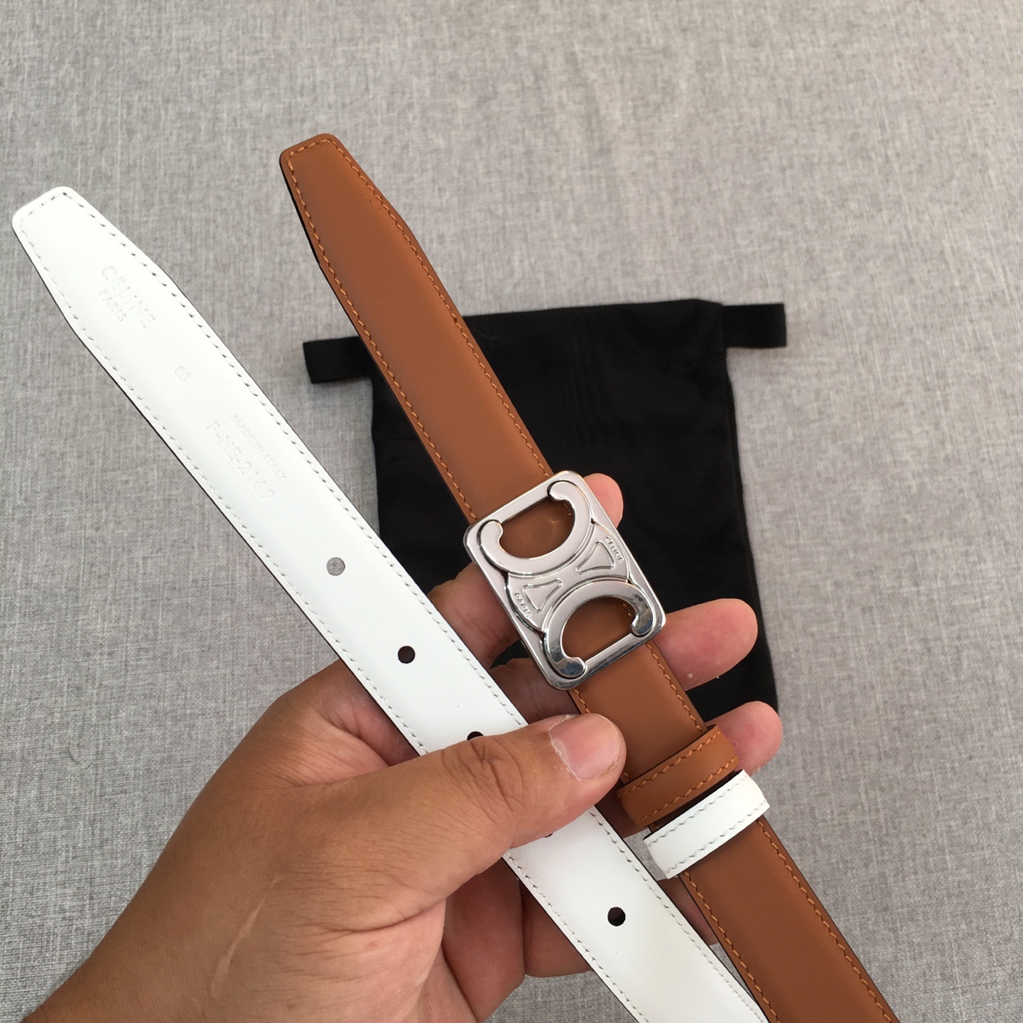 塞·林 女款专柜在售爆款 👏👏👏 感谢客户反馈实拍图，顶级货 自己看细节 2.5CM 都有货 码数齐