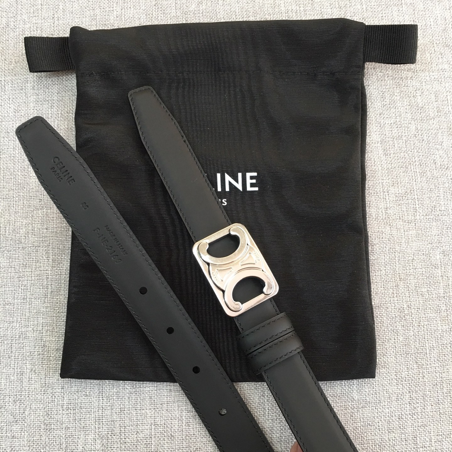 塞·林 女款专柜在售爆款 👏👏👏 感谢客户反馈实拍图，顶级货 自己看细节 2.5CM 都有货 码数齐