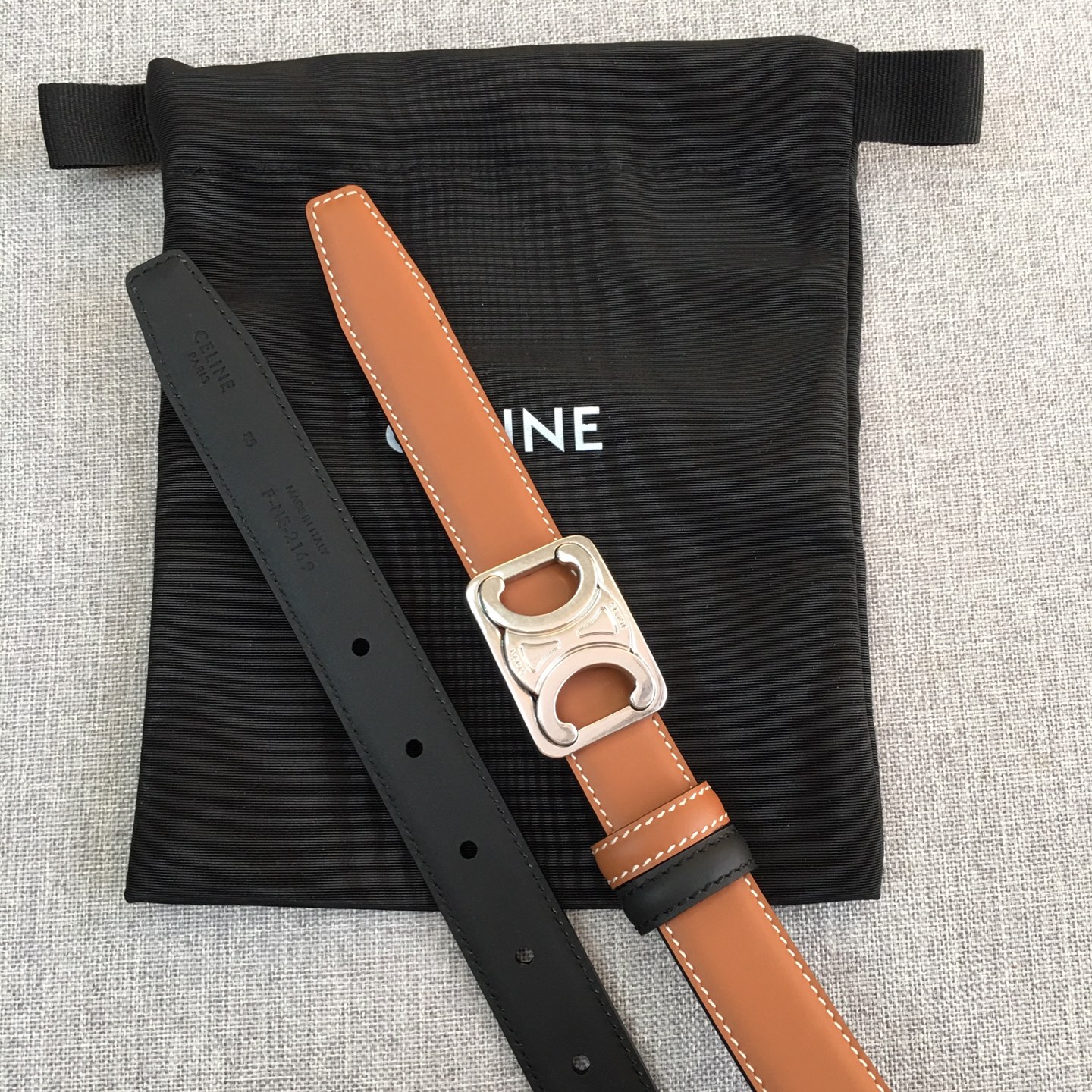 塞·林 女款专柜在售爆款 👏👏👏 感谢客户反馈实拍图，顶级货 自己看细节 2.5CM 都有货 码数齐