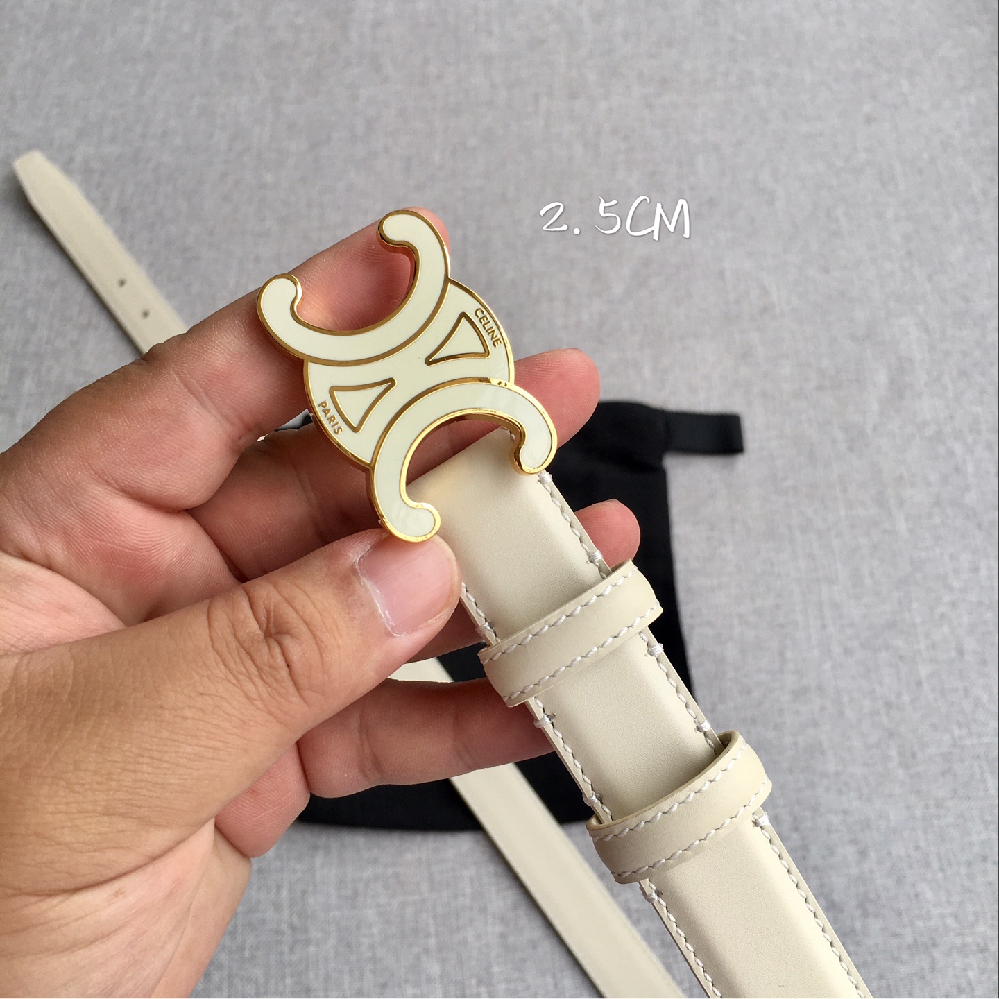 塞·林 女款专柜在售爆款 👏👏👏 感谢客户反馈实拍图，顶级货 自己看细节 2.5CM 都有货 码数齐