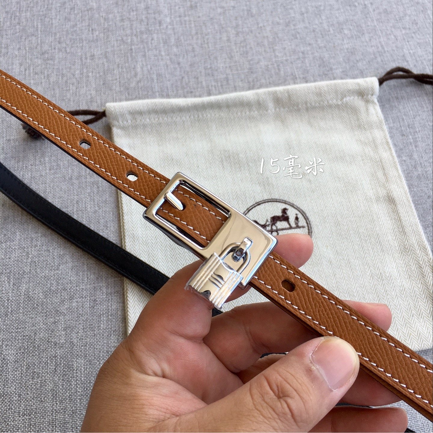 爱·马·仕 Lucky专柜在售爆款 👏👏👏 感谢客户反馈实拍图，顶级货 自己看细节 1.5CM 都有货 