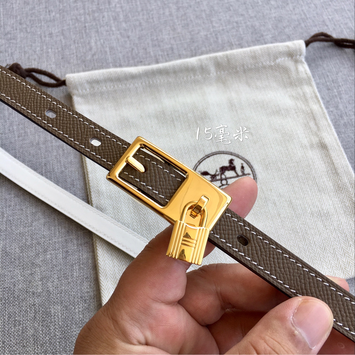 爱·马·仕 Lucky专柜在售爆款 👏👏👏 感谢客户反馈实拍图，顶级货 自己看细节 1.5CM 都有货 