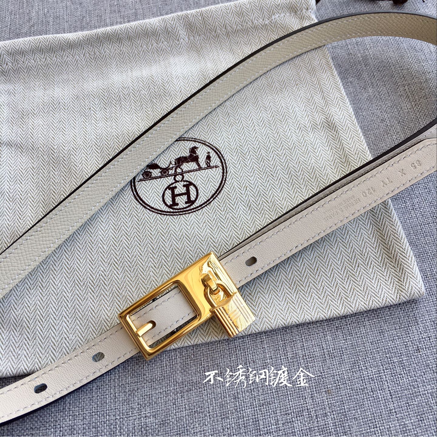 爱·马·仕 Lucky专柜在售爆款 👏👏👏 感谢客户反馈实拍图，顶级货 自己看细节 1.5CM 都有货 