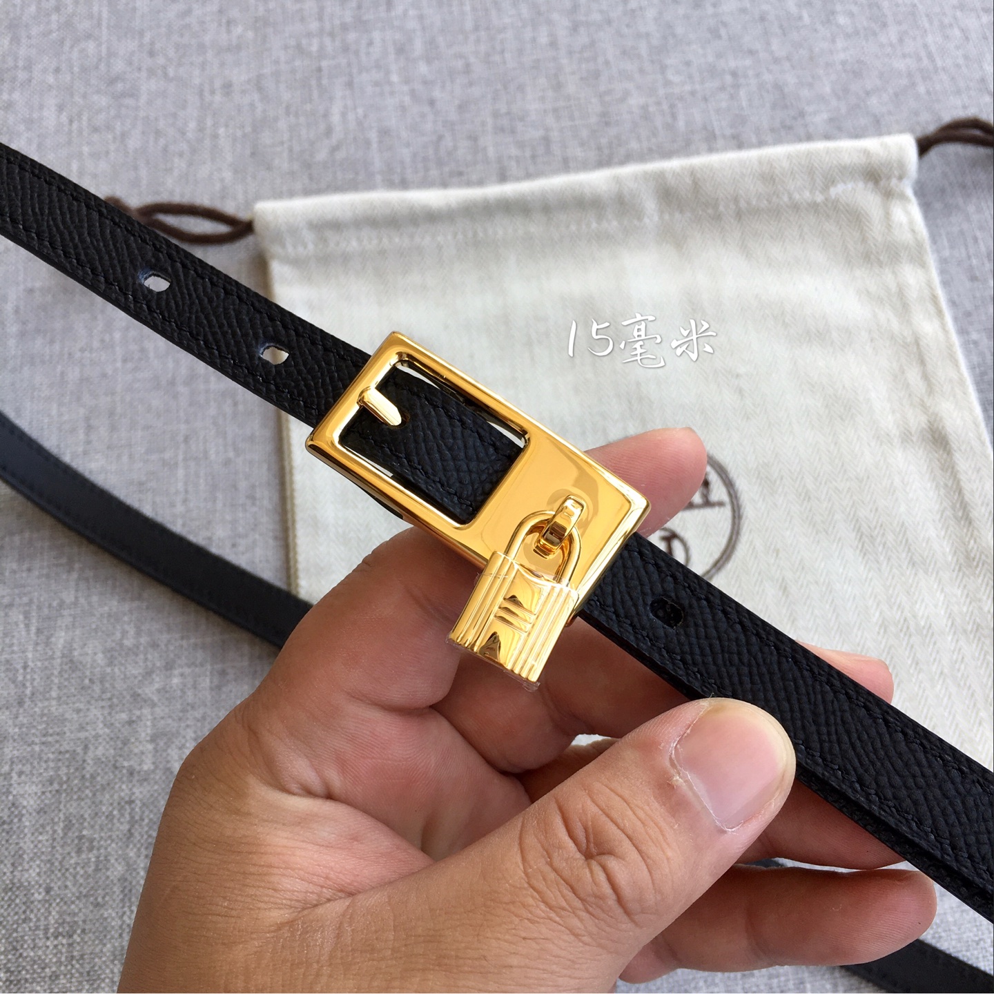 爱·马·仕 Lucky专柜在售爆款 👏👏👏 感谢客户反馈实拍图，顶级货 自己看细节 1.5CM 都有货 