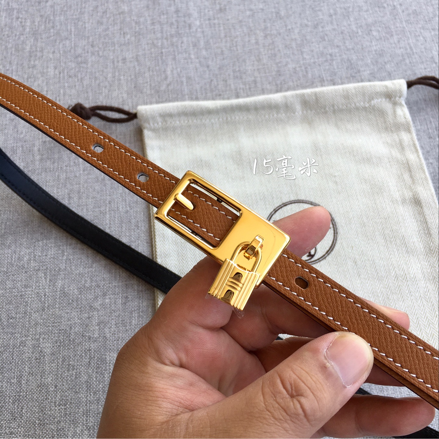 爱·马·仕 Lucky专柜在售爆款 👏👏👏 感谢客户反馈实拍图，顶级货 自己看细节 1.5CM 都有货 