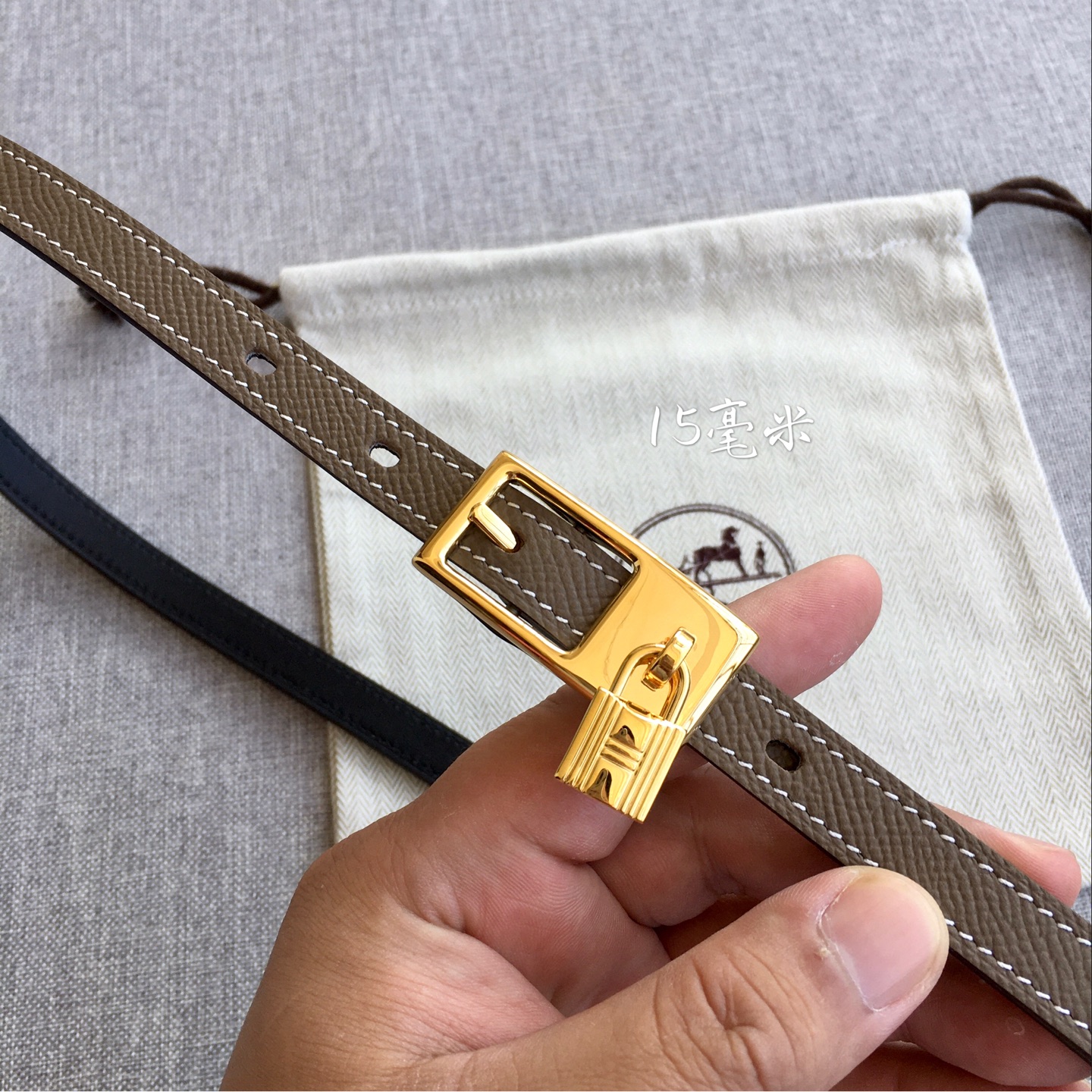 爱·马·仕 Lucky专柜在售爆款 👏👏👏 感谢客户反馈实拍图，顶级货 自己看细节 1.5CM 都有货 