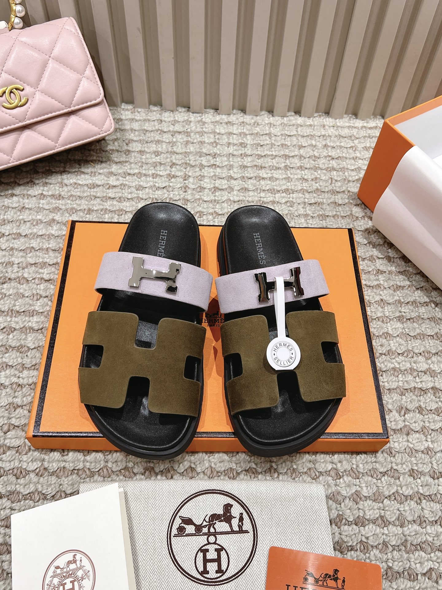 NO:166174,, 10 classic styles Hermes Second uncle sandals fabric Yangjing leather Size 35-43 (41-43 customized) Men's model 39-45 (45-45 customized), slippers, hermes, slippers, sheep19860909、男款10 经典款 爱马仕 二舅凉拖面料羊京皮 码数女款35-43（41-43定做） 男款39-45（45-45定做）,拖鞋,hermes,slippers,sheep,Women's Shoes