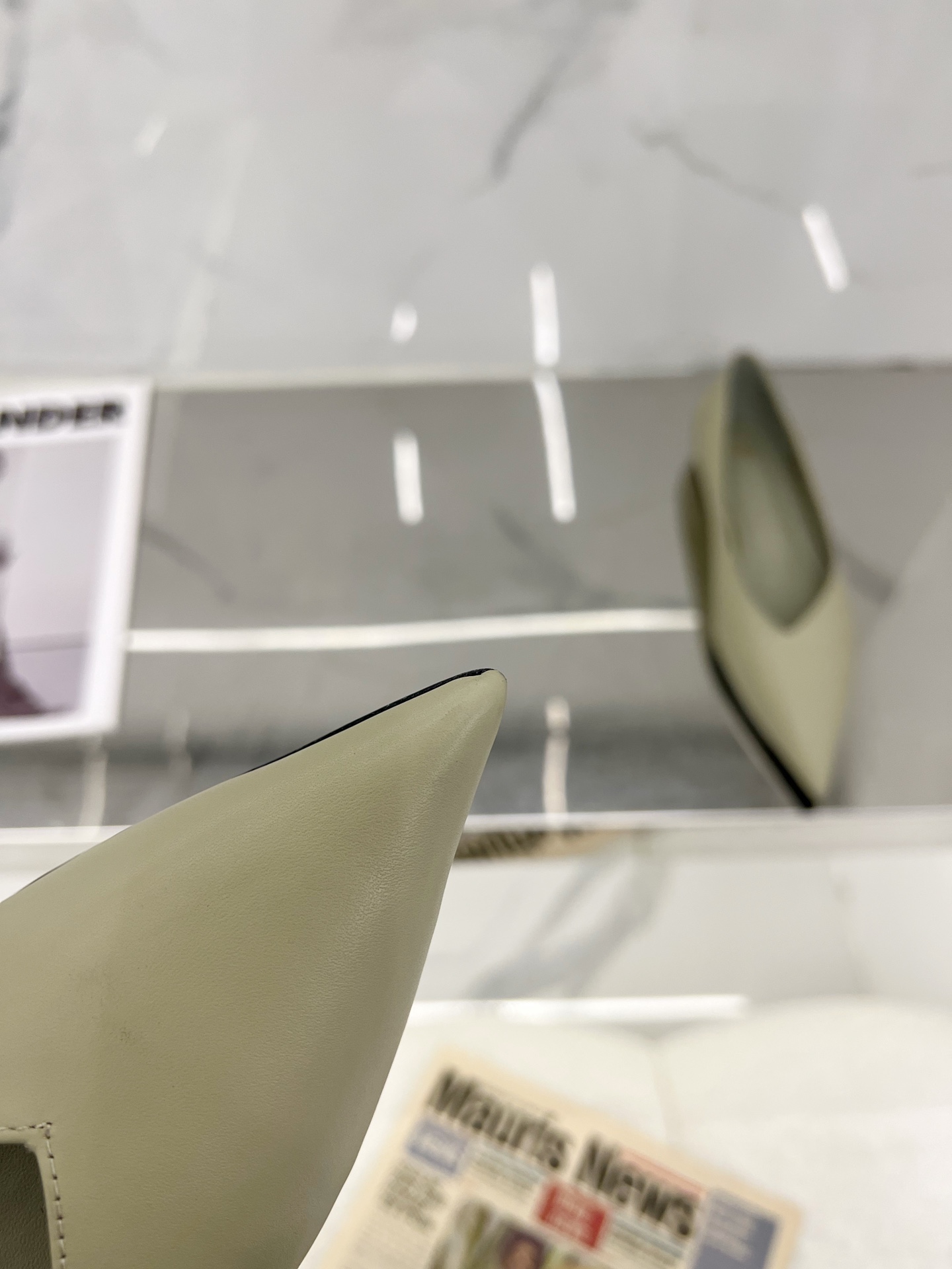 Luxurious Pointy Shoes with Cattle and Sheep Skin, Tailor-Made Calves, Original Design - 图片 4