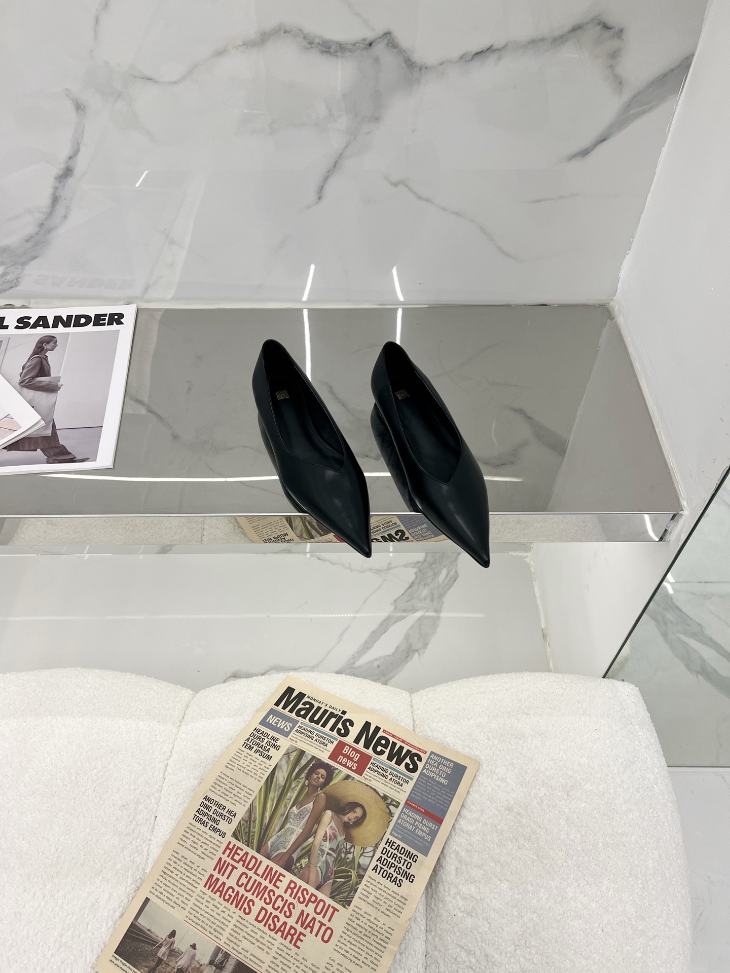 Luxurious Pointy Shoes: ‘Toteme 2024/ss Collection with Cattle and Sheep Skin - 图片 2