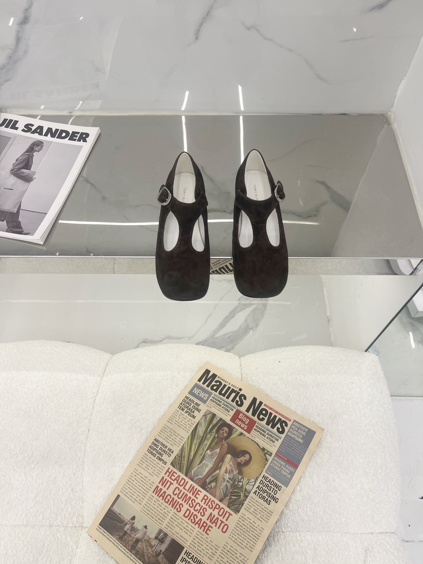 “Toryburg 2024: Mary Jane Ballet Shoes with Paint Skin, Original Design, and Affordable Price”