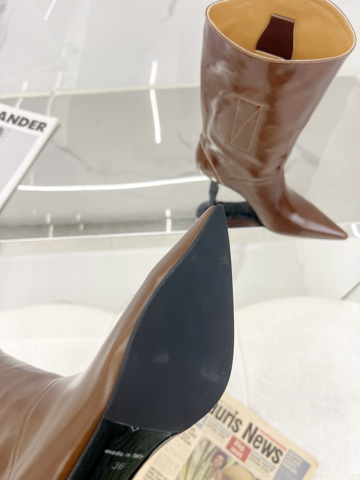 High-quality Custom Shoes with Italian Lamb Mats for Soles – Legacy 2024 Collection - 图片 4