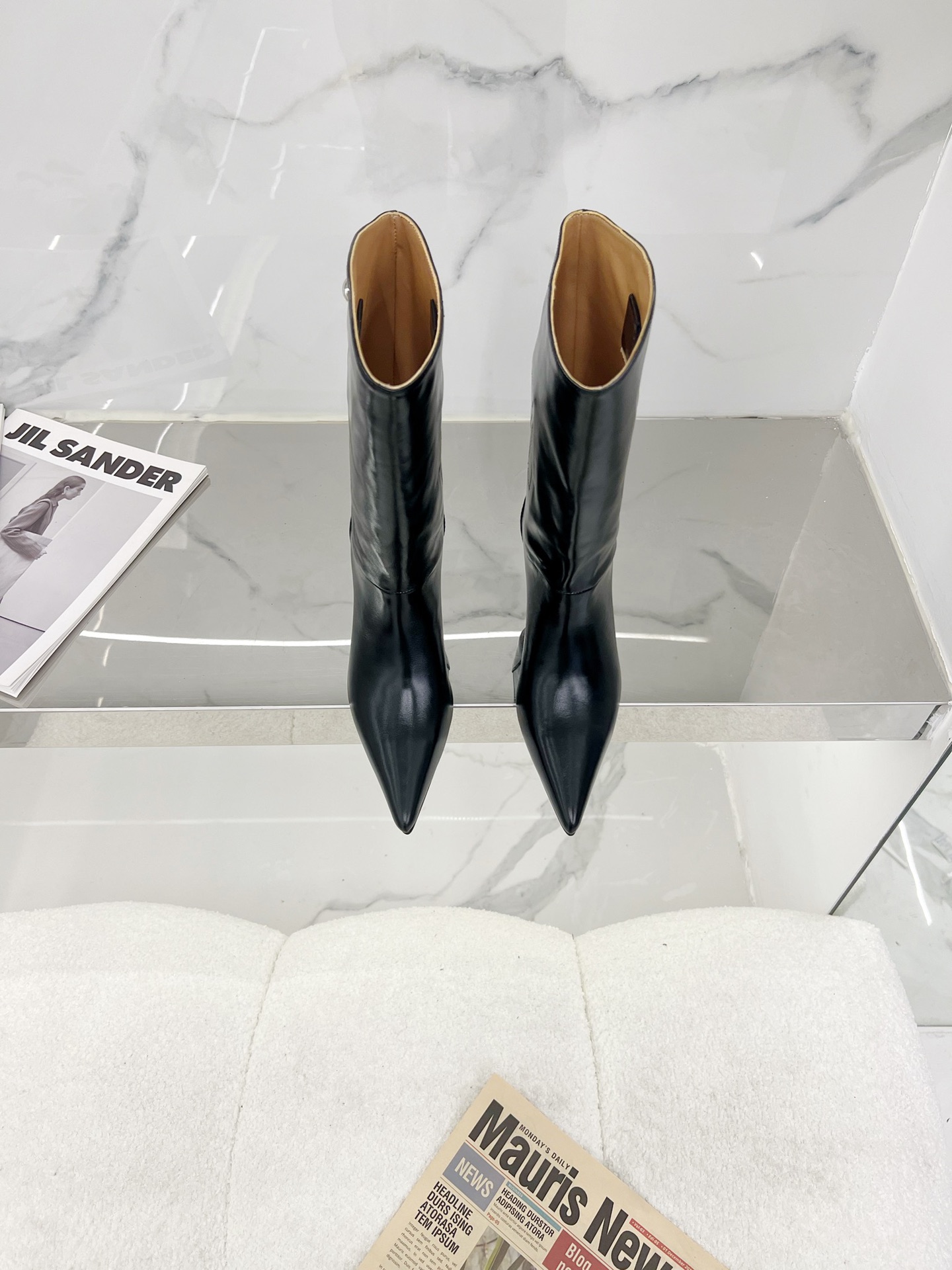 High-Quality Custom Shoes with Italian Lamb Mats for Soles – Legacy 2024/SS - 图片 2